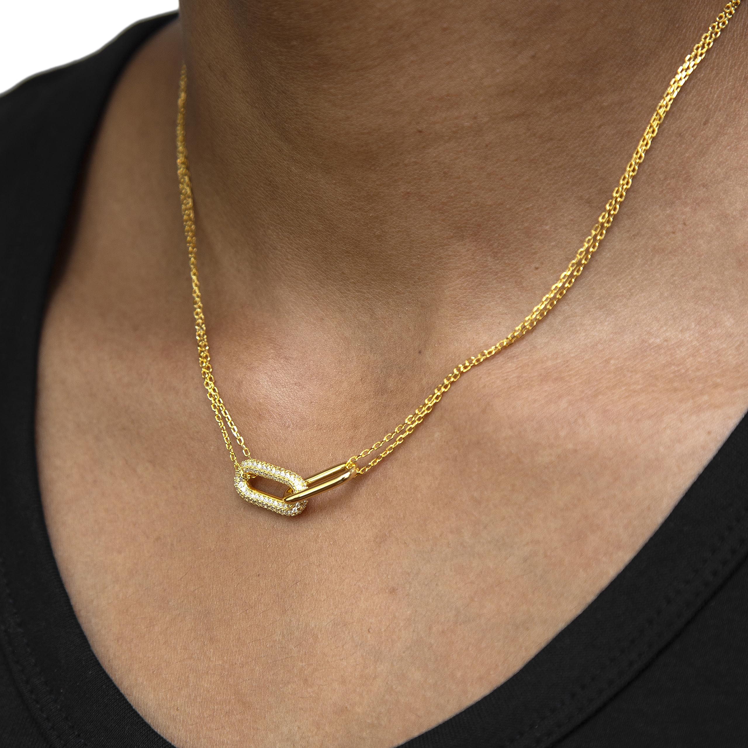 Amazon Essentials Collar de Eslabones Pavé y Plata de Ley Bañada en Oro