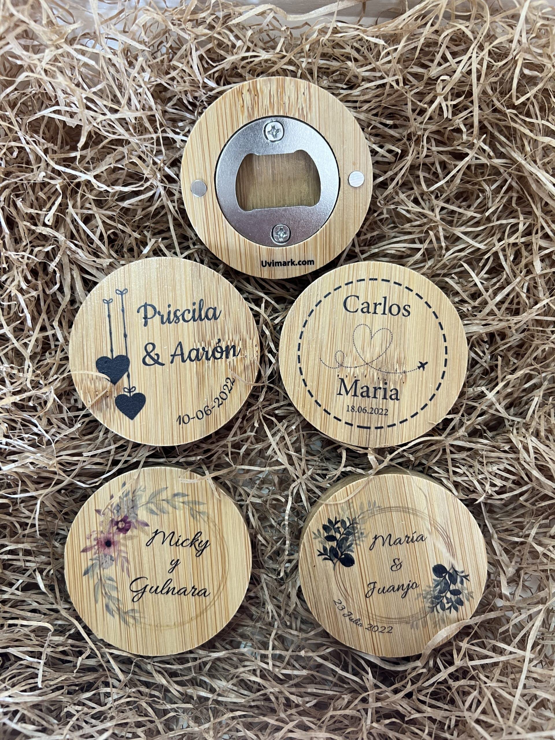 Uvimark - Set de 12 Abrebotellas de Bambú con Imán - Regalo Personalizado - Regalos Originales - Regalos Enamorados, Parejas - Detalles de Boda, Comunión, Bautizo