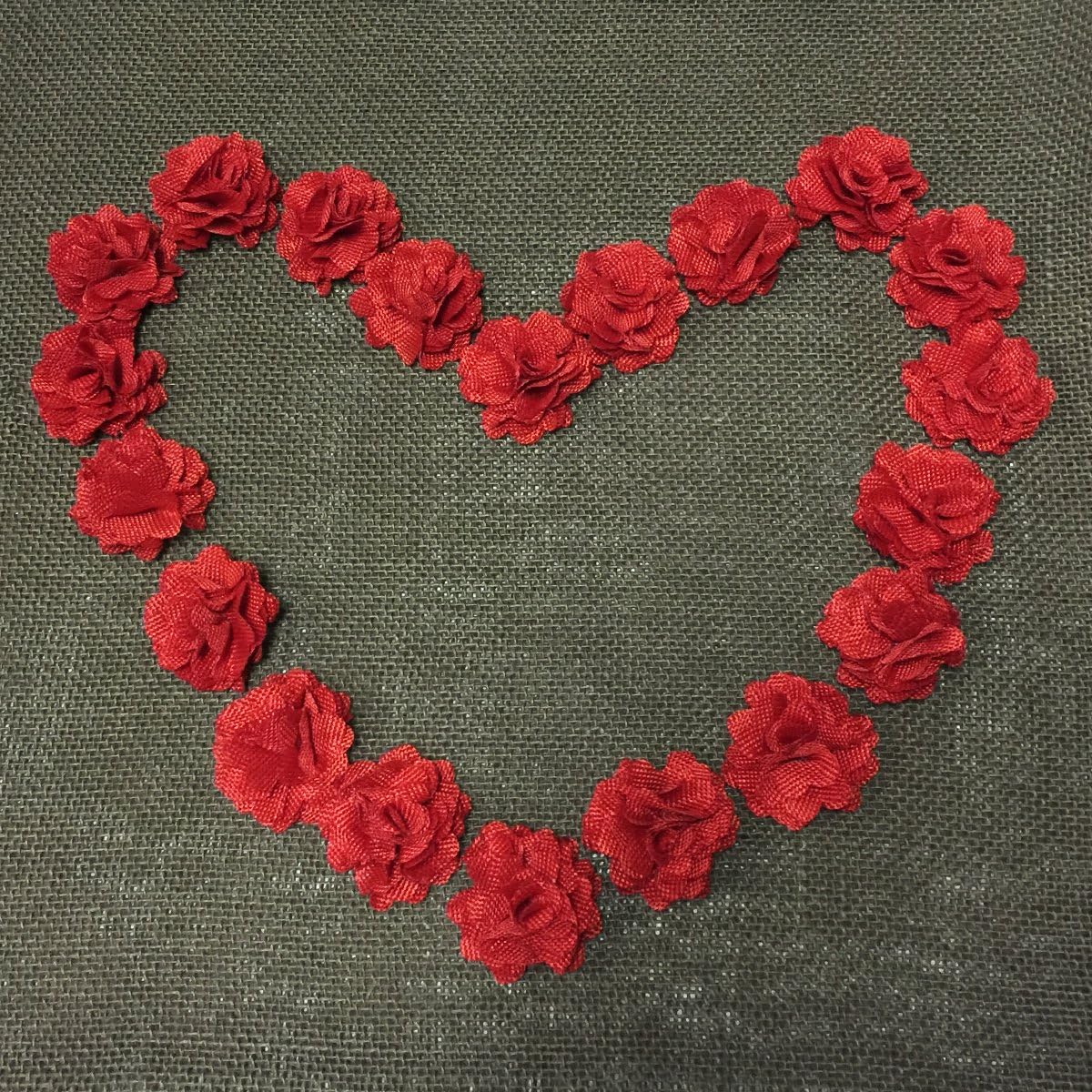 Allydrew Burlap Flower Embellishment Burlap Roses for Weddings (20pcs), Black