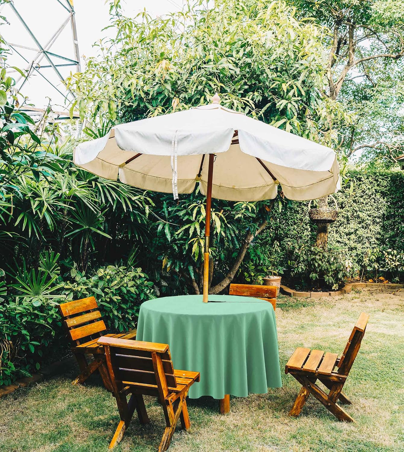 Indoor/Outdoor Round Tablecloth 58 Inch Round Tablecloth with Umbrella Hole & Zipper, Waterproof Patio Table Cloths, Spring/Summer Table Covers for Backyard/BBQs - Aquamarine Green