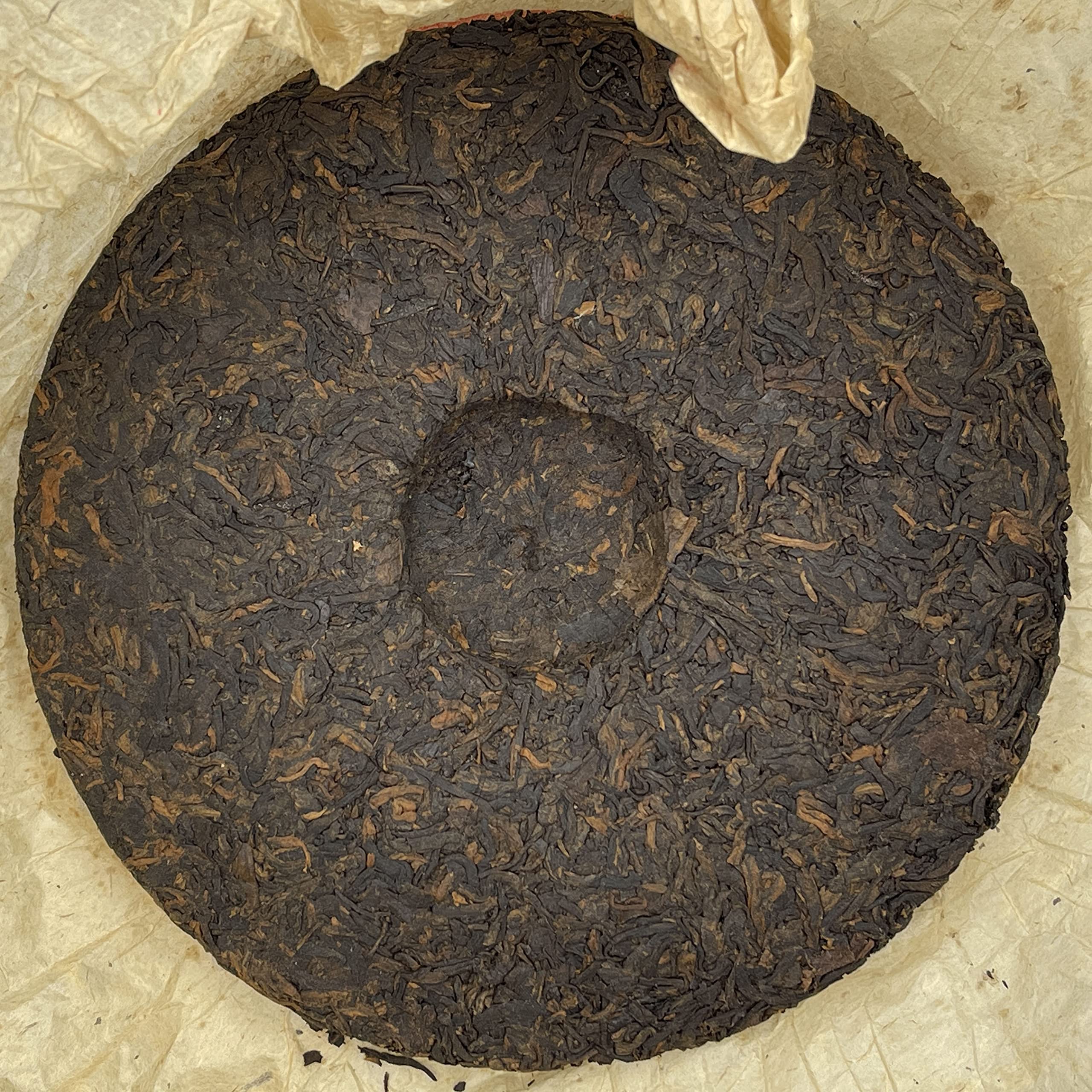 2006 Custom Tea A-Grade Yellow Mark Ripe Pu-erh Tea Cake, 357g, from Yunnan