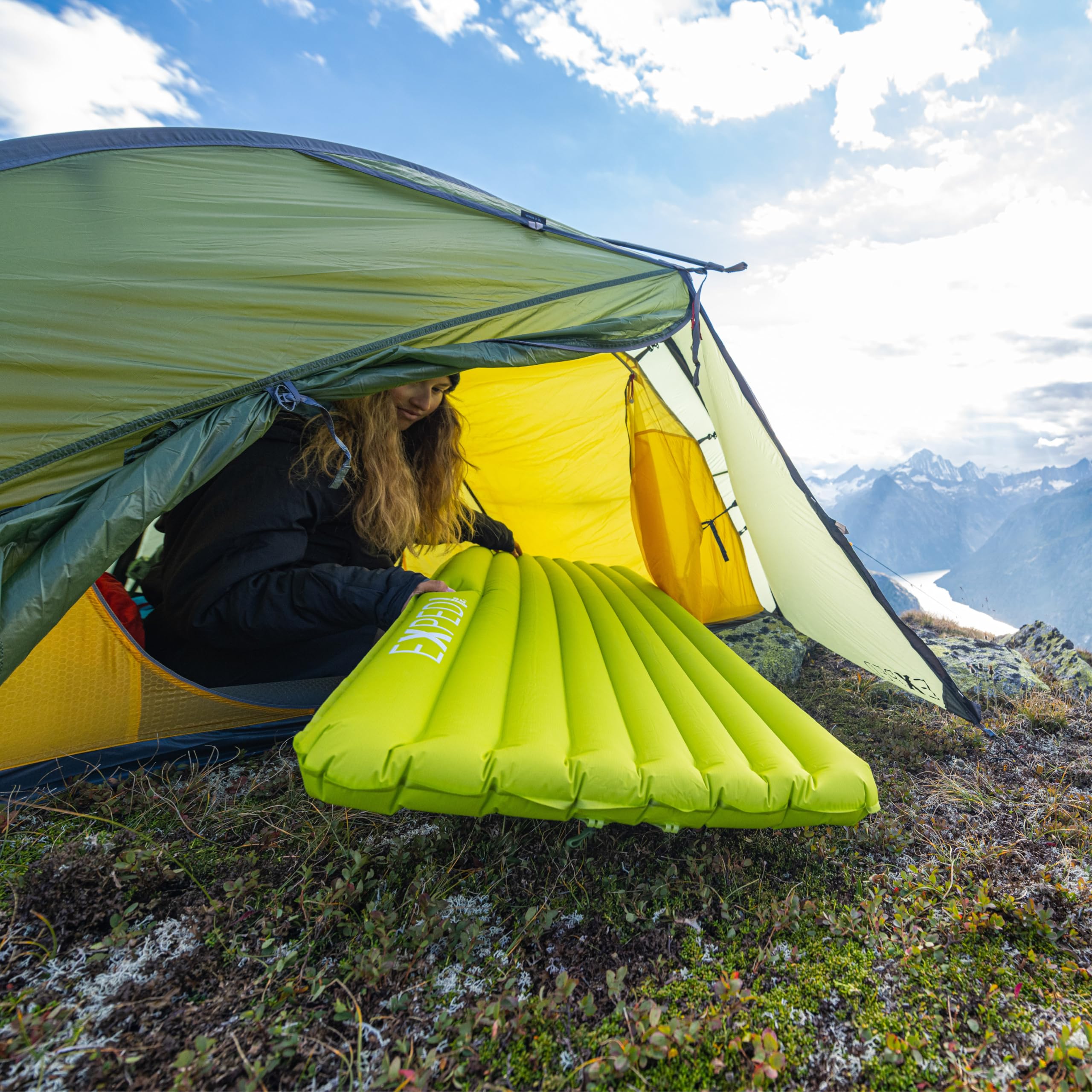 Amazon.com: Exped Ultra 3R Lightweight Sleeping Pad, Lime, Medium