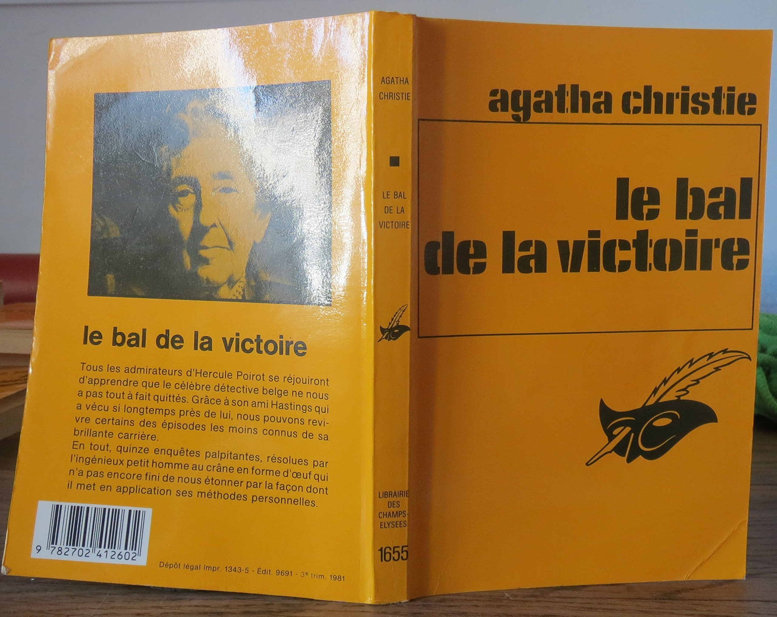 Le bal de la victoire : et autres enquêtes d'hercule poirot [Paperback]
