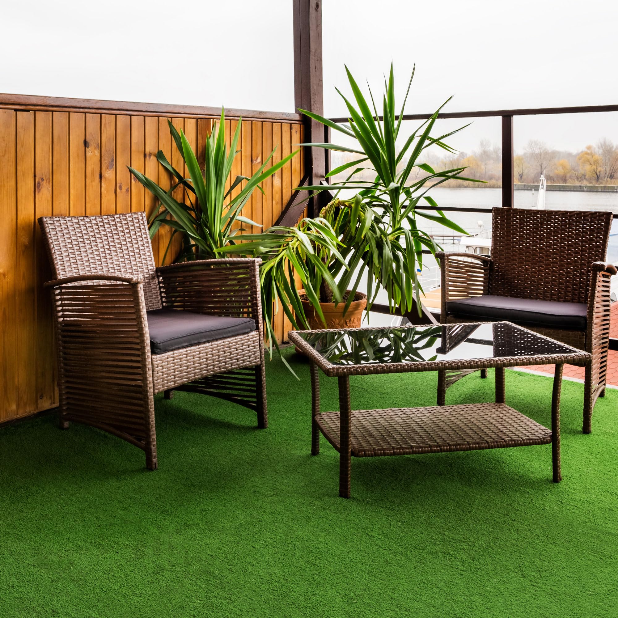 The Secret Home – Césped Artificial de 223 gr/m2 – Rollo de 5 x 2 m – Densidad 7 mm – Decoración para Interior y Exterior - Ideal para Terraza, Jardín, Piscina