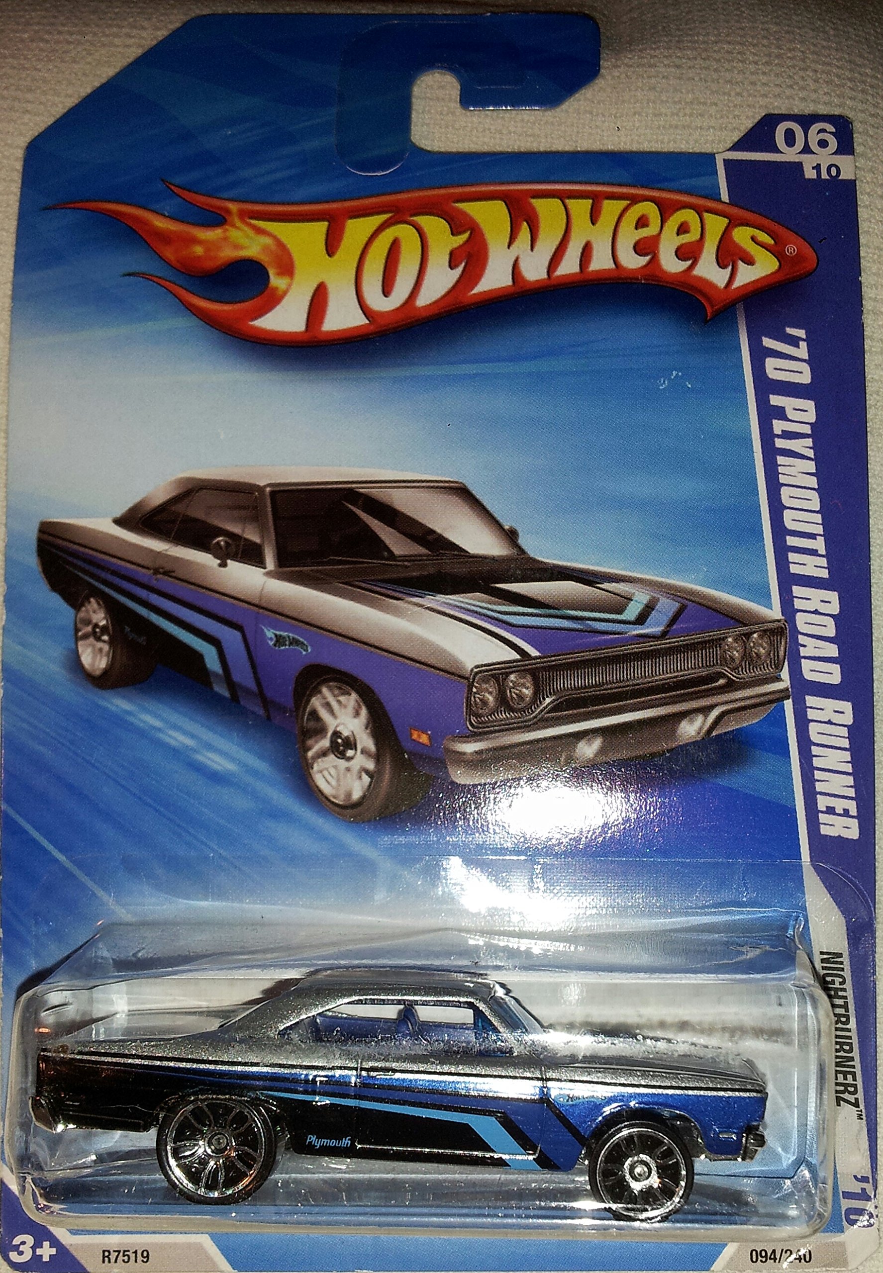 Amazon.com: Hot Wheels - Blue - '70 Plymouth Road Runner