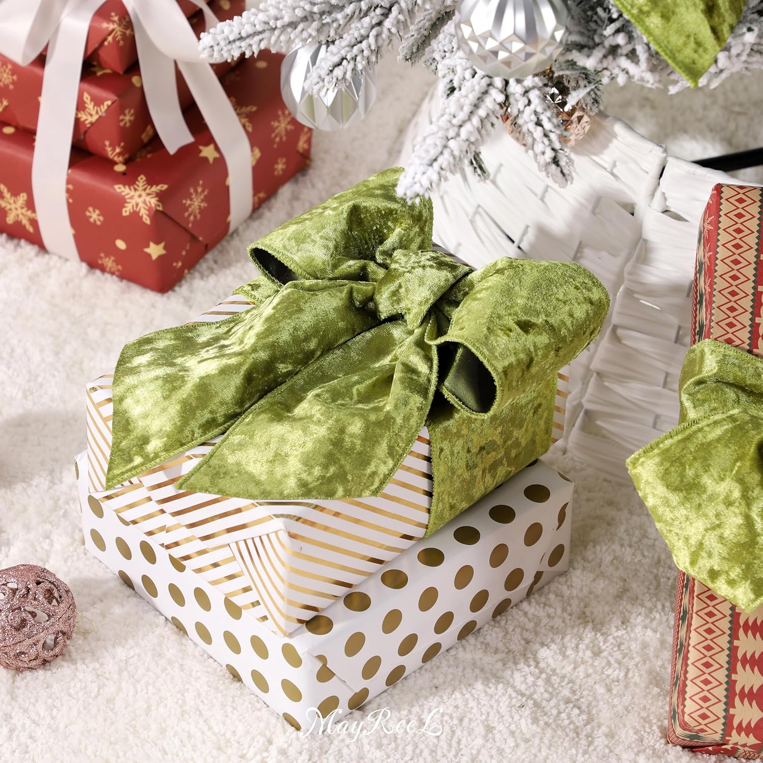 MAYREEL 4 Inch Moss Green Crushed Velvet Ribbon Wired Extra Wide for Christmas Decorations Gift Wrapping Wreaths Tree Toppers 10 Yards