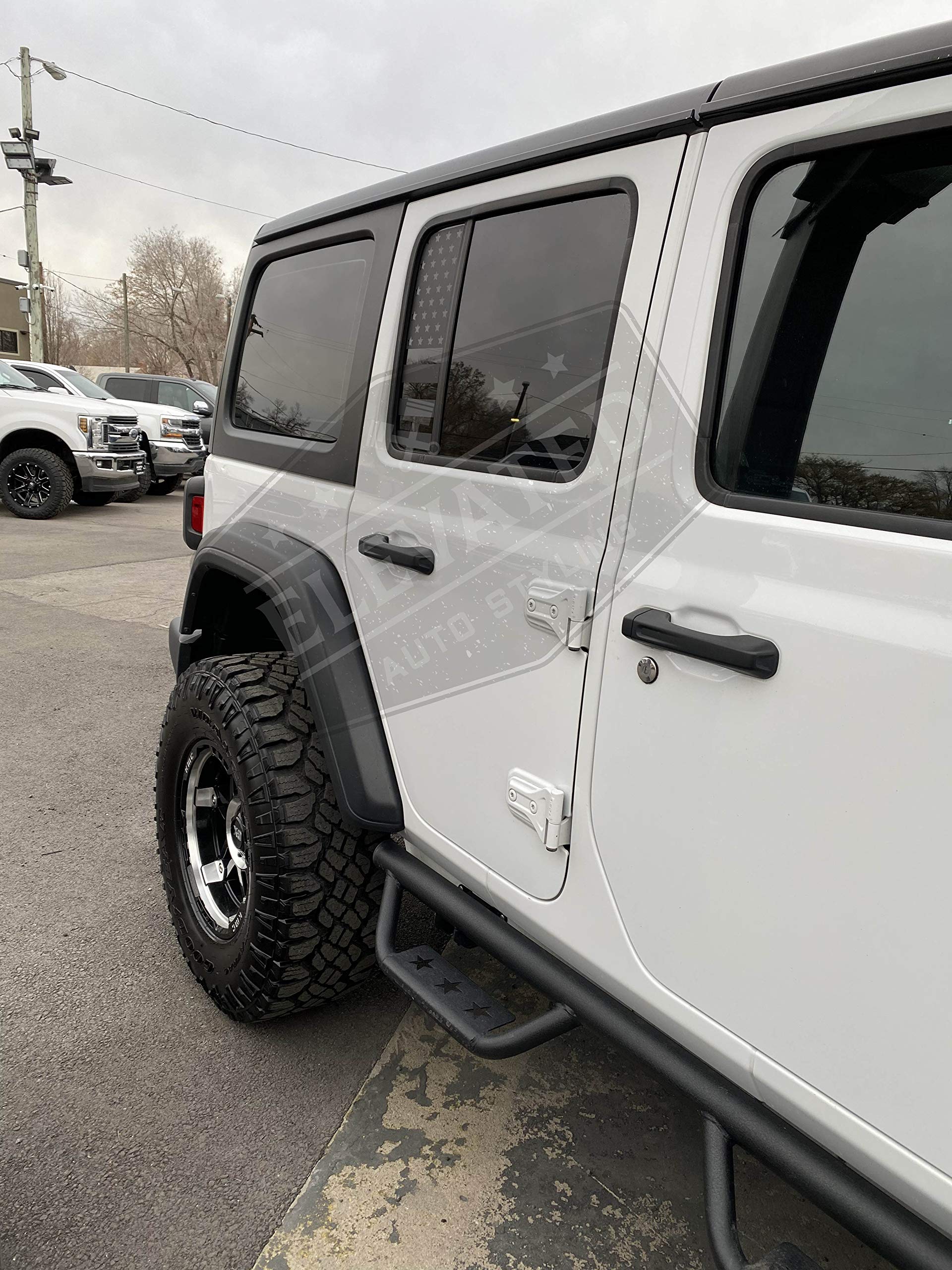 ELEVATED AUTO STYLING- Side Small Window American Flag Decal Compatible  with Jeep Wrangler JL 2018-2022, Gladiator 2022 Matte Black : Automotive -  Amazon.com