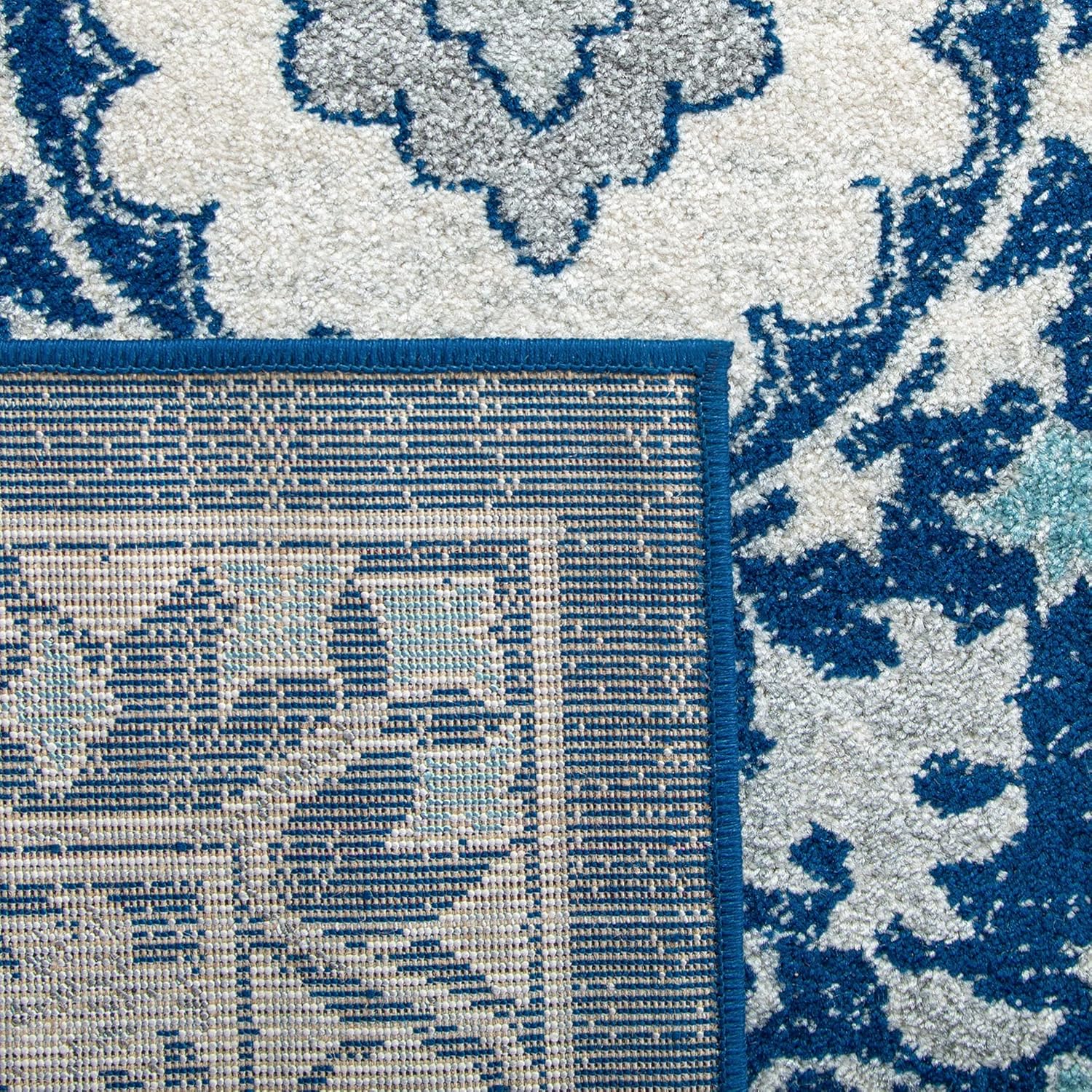 SAFAVIEH Evoke Collection 2'2" x 4' Blue/Ivory EVK251C Boho Non-Shedding Living Room Bedroom Accent Rug