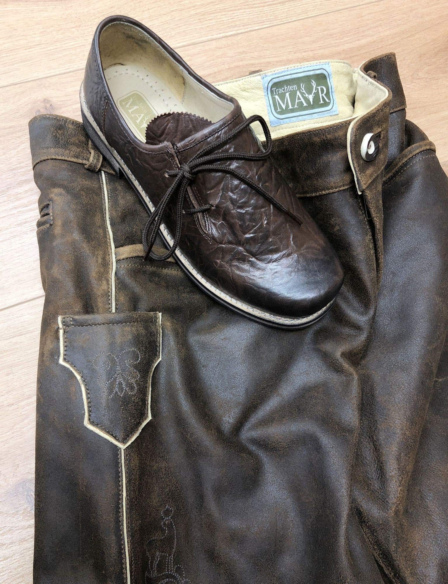 Lederhose kurz braun speckig Antik-Patina Trachten Leder Hose Trachtenlederhose Reißverschluß Zipp Hornknöpfe weiches Wildbockleder Herren (auch Damen) Freizeit und Wandern