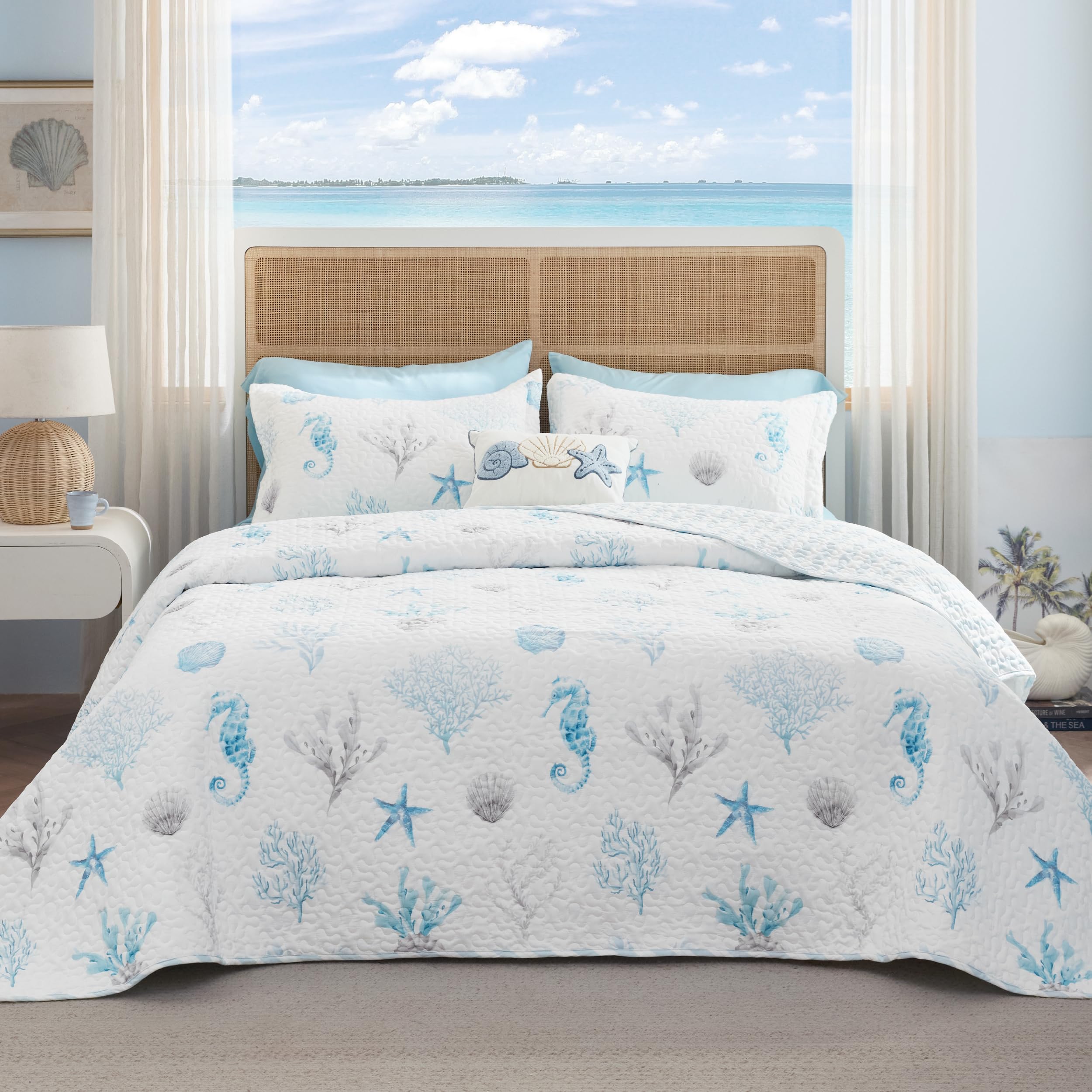 Bedsure Coastal Quilt Set Queen - Reversible Summer Beach Quilt Bedding Set, 3 Pieces Microfiber Lightweight Bedspread, Blue & White Coverlet with 2 Pillow Shams for All Seasons (90"x96")OEKO-TEX STANDARD 100
