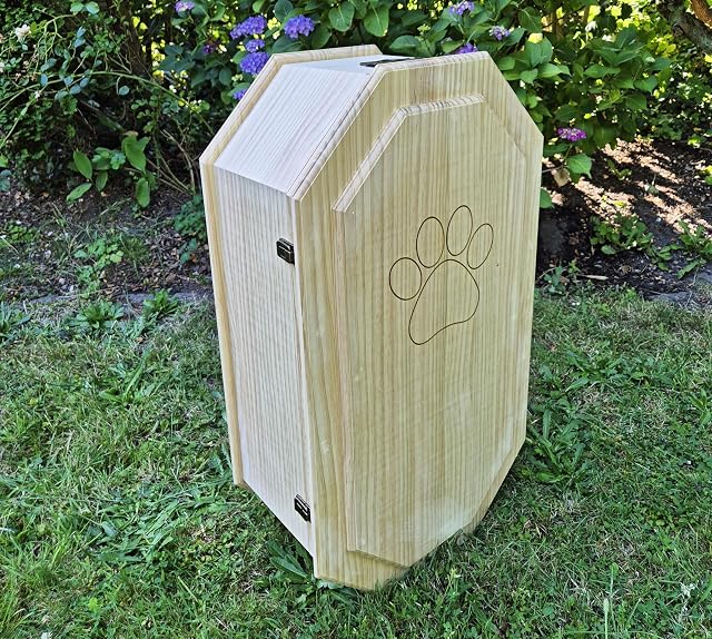 Foto 8 de 8 de petbye Ataúd de Madera para Mascotas, diseño Octogonal, Acabado Natural - tamaño 3XL para Mascotas Grandes