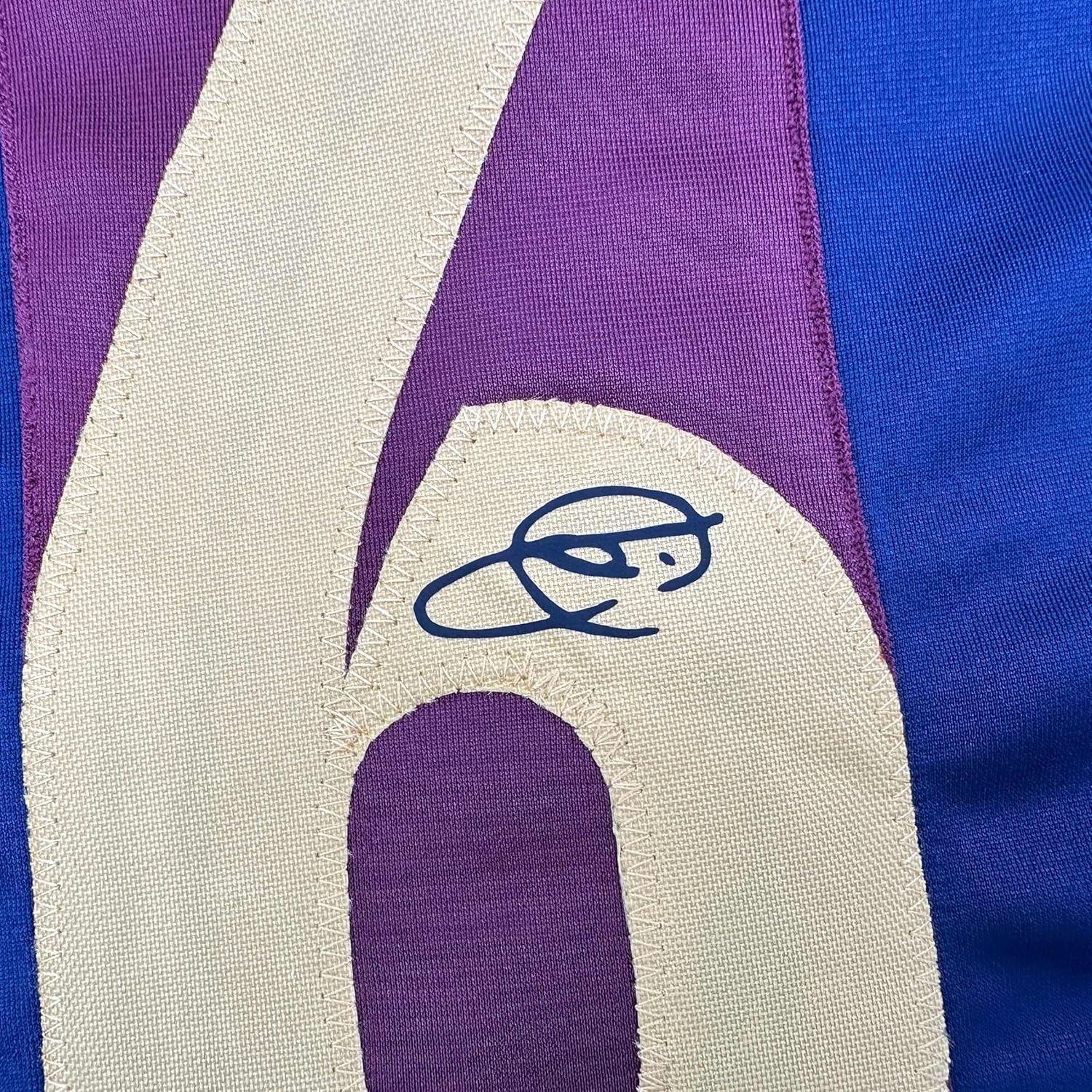 Facsimile Autographed Xavi Hernandez FC Barcelona Blue/Red Reprint Laser Auto Soccer Jersey Size Men's XL - Image 2