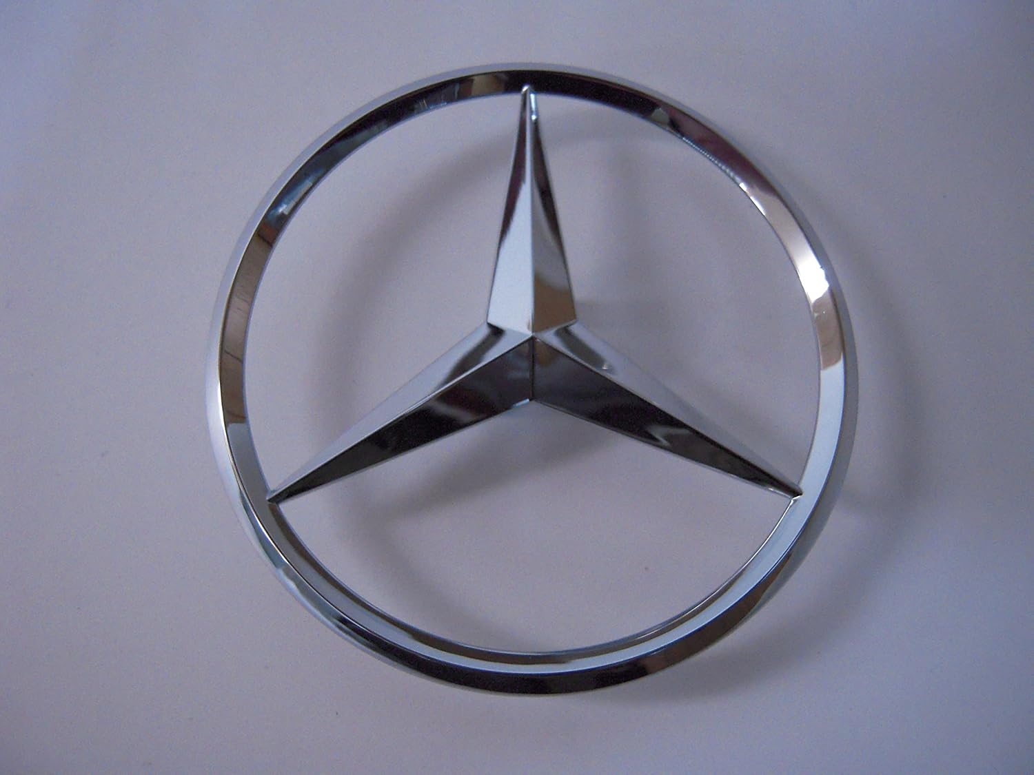 MERCEDES-BENZ 2307580058 GENUINE OEM EMBLEM