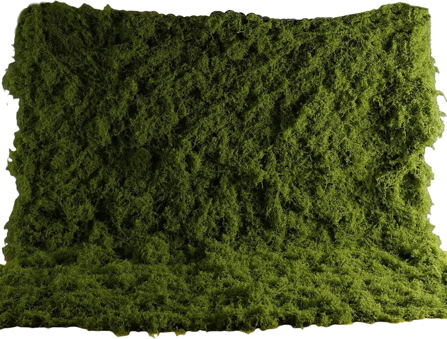 BYHER Fake Moss Mat Artificial Moss Roll - 39" x 39" Cloud Soft Feel Moss Table Runner for Decor, Faux Grass Mat for Crafts, DIY Fairy Garden, Wedding & Party Decorations (Realistic Green: 100x100cm)