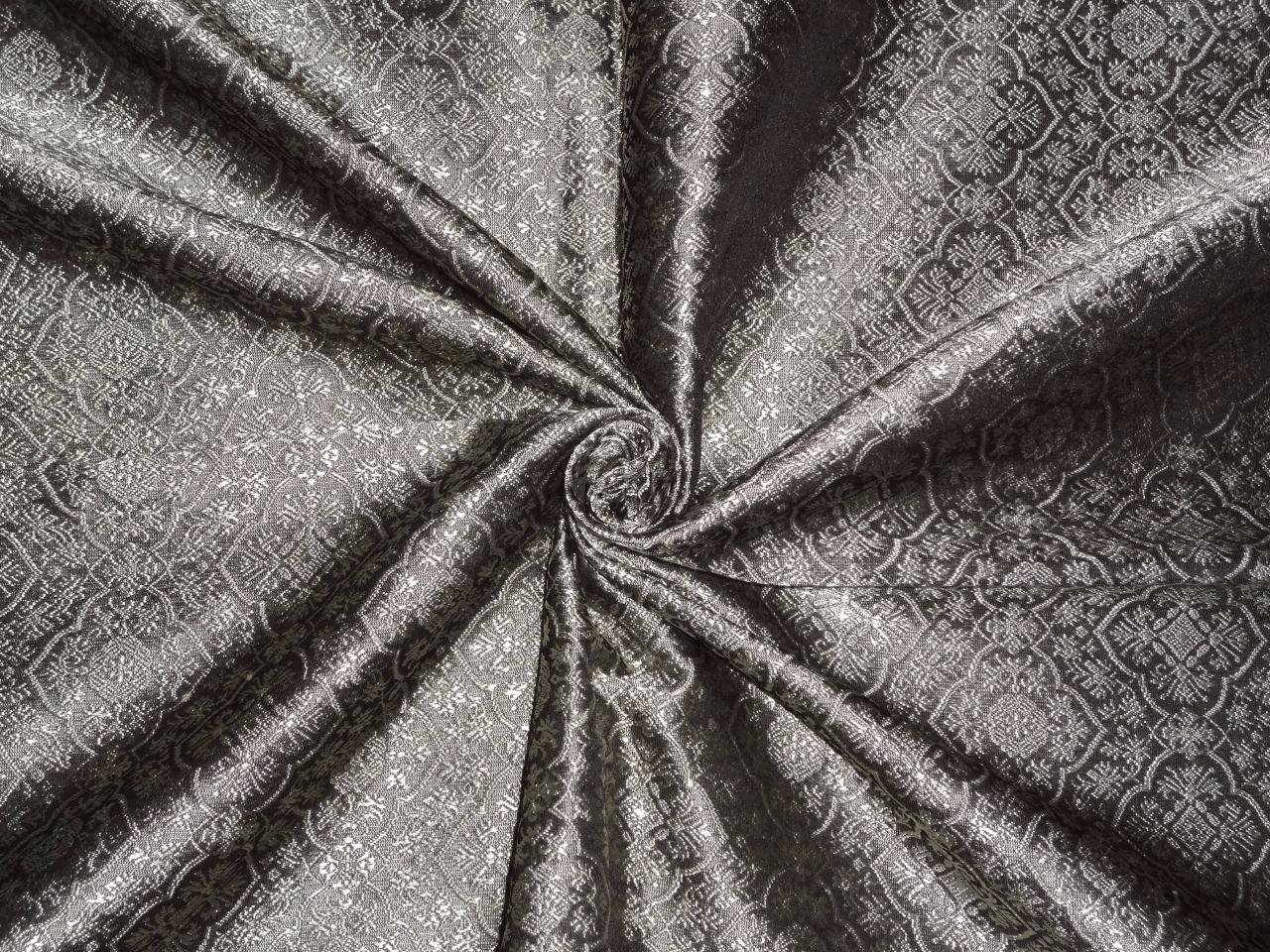 Soie Brocade acier pour confectionner votre robe de soirée élégante