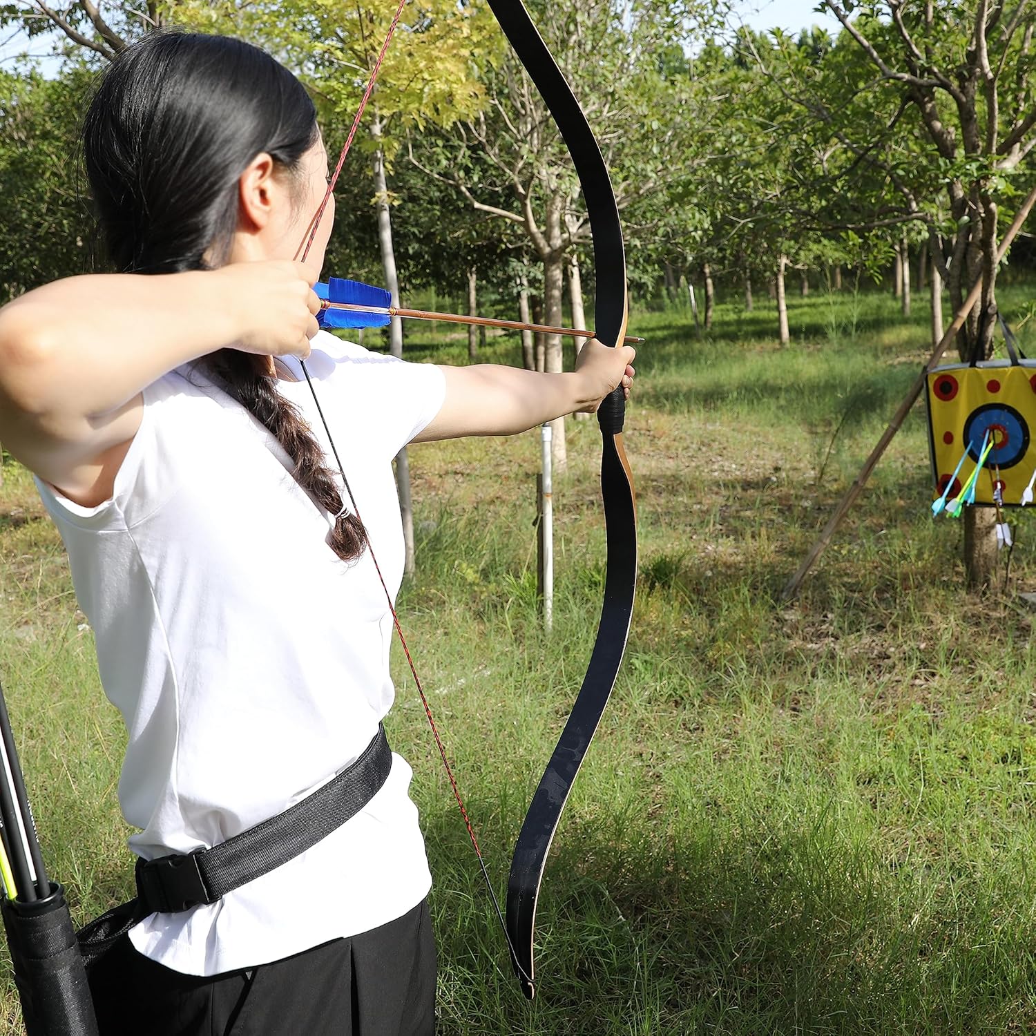 Archery Bamboo Arrows 33inch Targeting Hunting Arrow with 4" Turkey Feather for Longbow Traditional & Recurve Bow