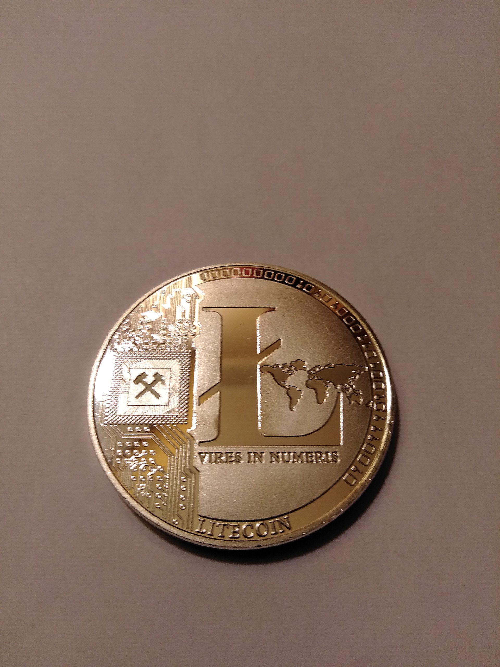 Collectible Silver LiteCoin W/Protective Case