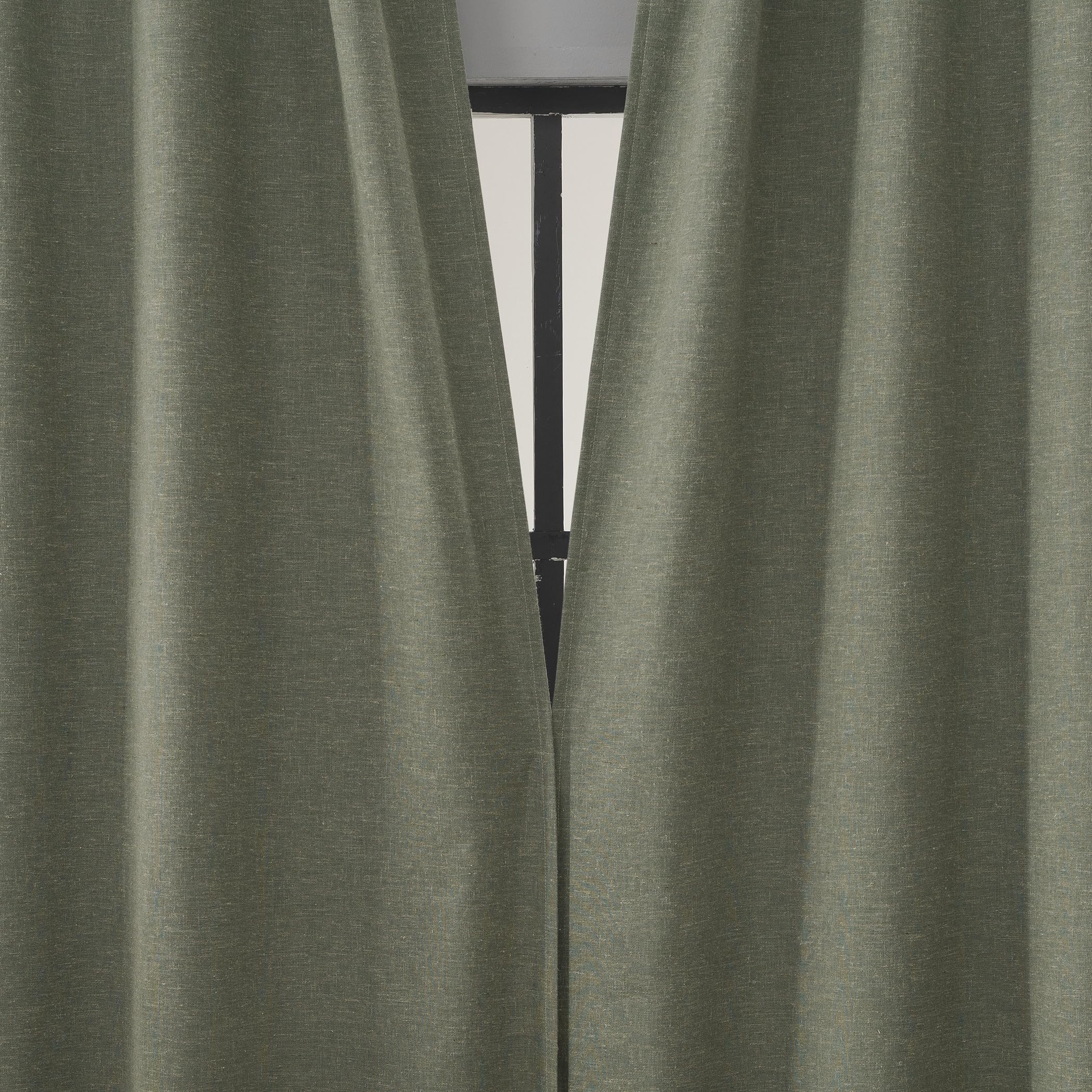 Sun Zero Treviso Panneau de Rideau en Lin mélangé avec Fermeture magnétique 100% occultant avec Languette arrière, 101,6 x 243,8 cm, Vert Mousse