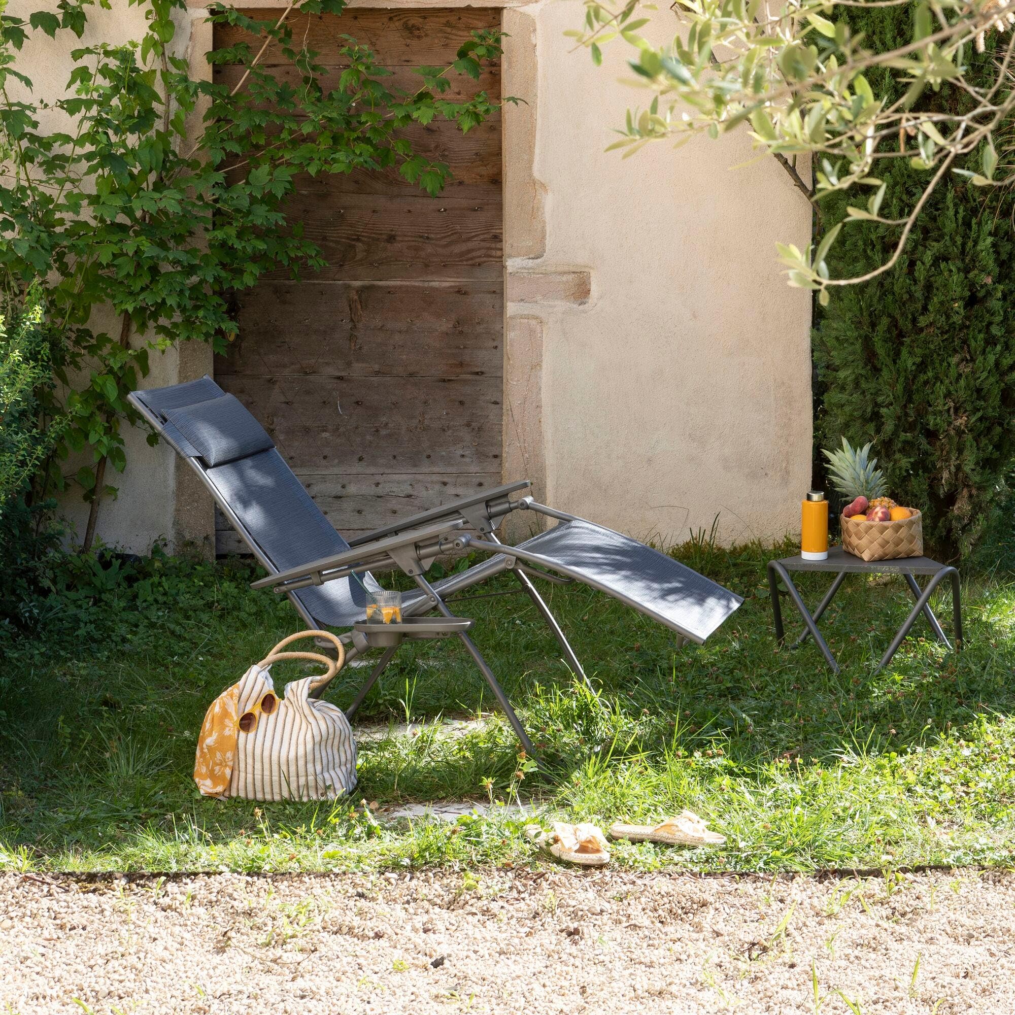 Lafuma MOBILIER - Fauteuil Relax Transat Jardin - Chaise Longue Zéro Gravité - Evolution - Batyline® Duo - Gris Obsidian - Fabriqué en France - LFM2767_9718 - Garantie 5 Ans - L.85xl.71xH.114cm