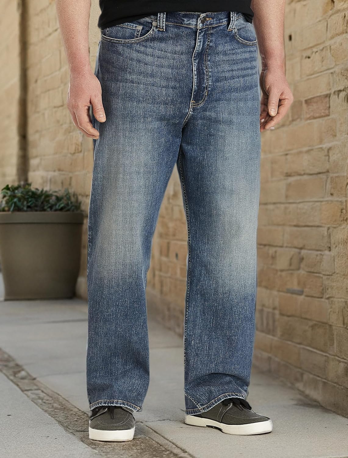 True Nation by DXL Men's Big and Tall Loose Fit Jeans - Image 9