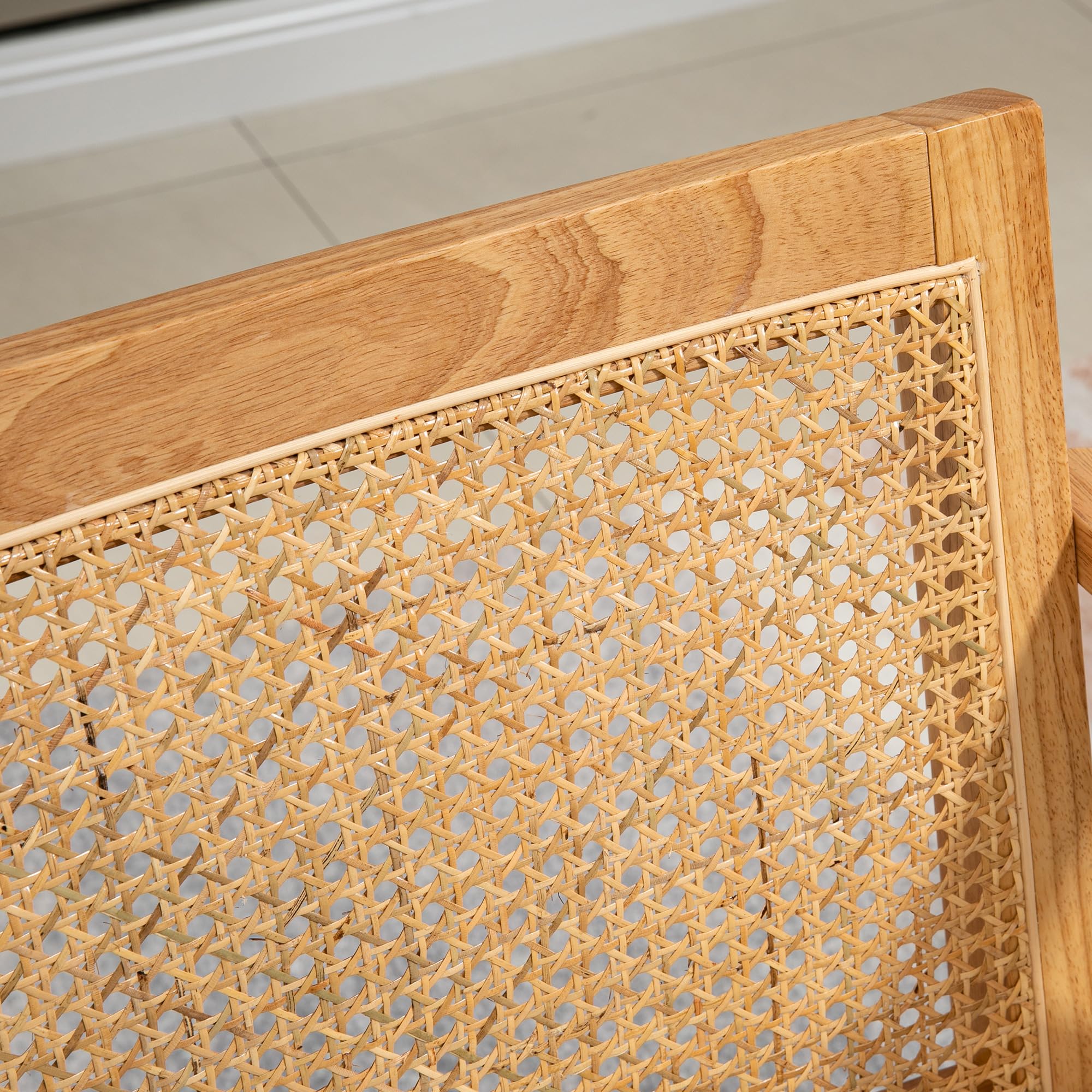 HOMCOM Butaca de Salón con Reposabrazos Sillón con Respaldo de Ratán y Marco de Madera de Caucho Butaca para Dormitorio Salón Carga 120 kg Natural y Beige
