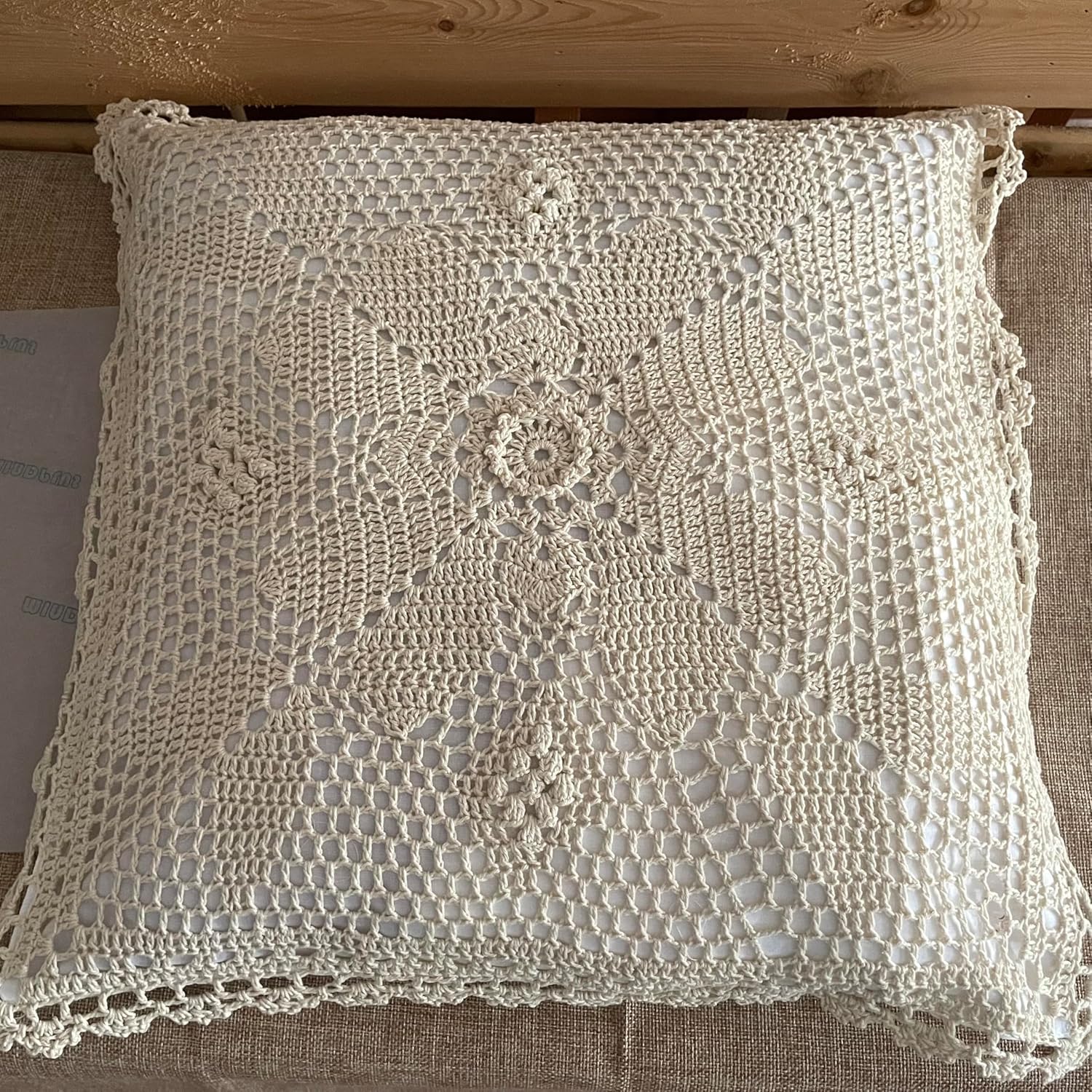 MINDPLUS Cotton Hand Crochet Lace Throw Pillow Cushion Cover Decorative Handcraft Pillowcase 15.7 x15.7 inch Floral Pattern Vintage Rural Style (A Beige)