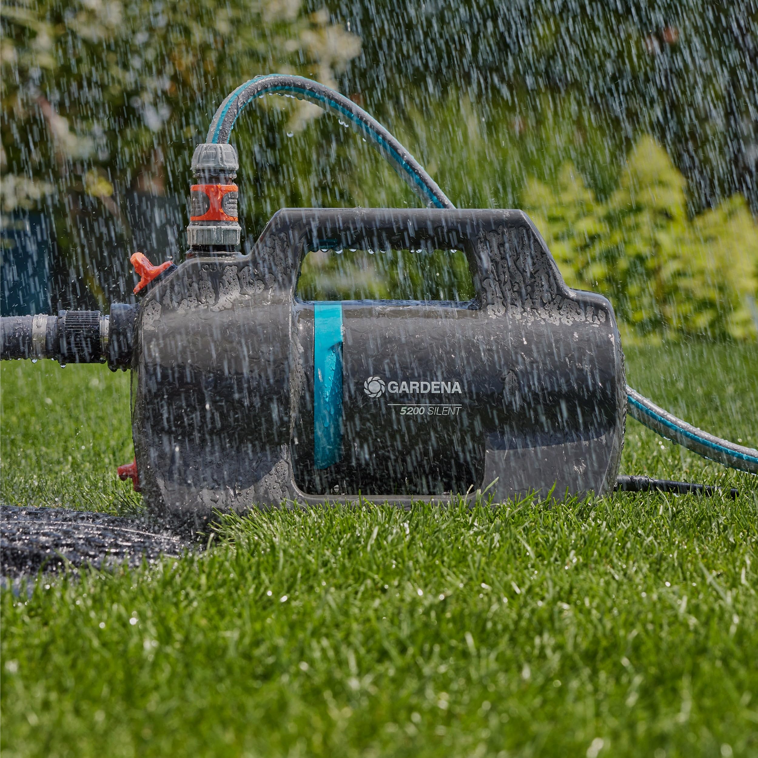 Gardena Pompa Ogrodowa 5200 Silent Pompy o 26% Większy Przepływ Przy Takim Samym Zużyciu Energii, Niski Poziom Hałasu, Wodoszczelna Obudowa Odporna na Promieniowanie UV (9084-20)