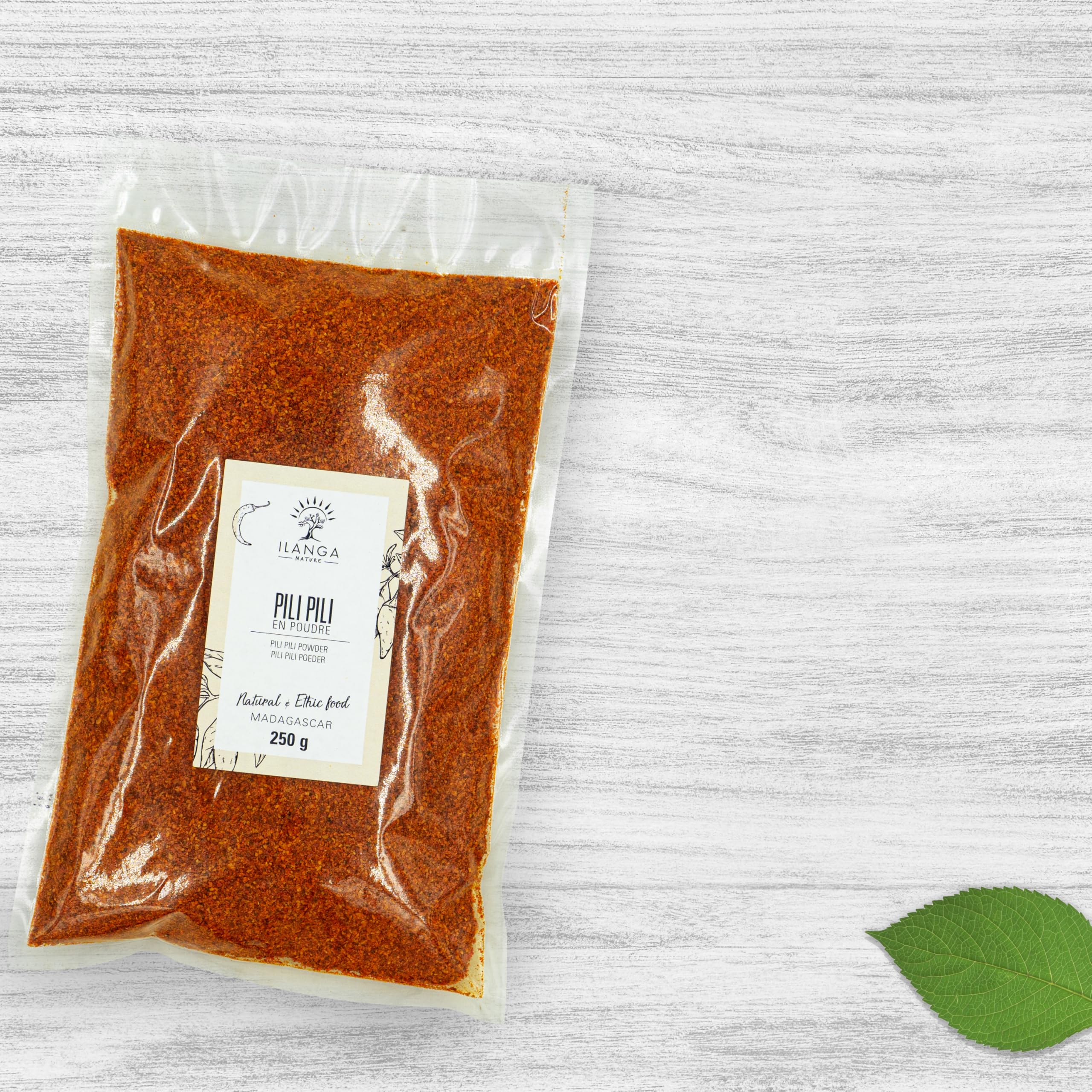 Ilanga Nature Pili Pili en Poudre de Madagascar 250g, Piment Oiseau Moulu Premium, Poudre de Piment Fort Naturelle, Idéal pour Sauces, Marinades, Viandes, Curry et Cuisine