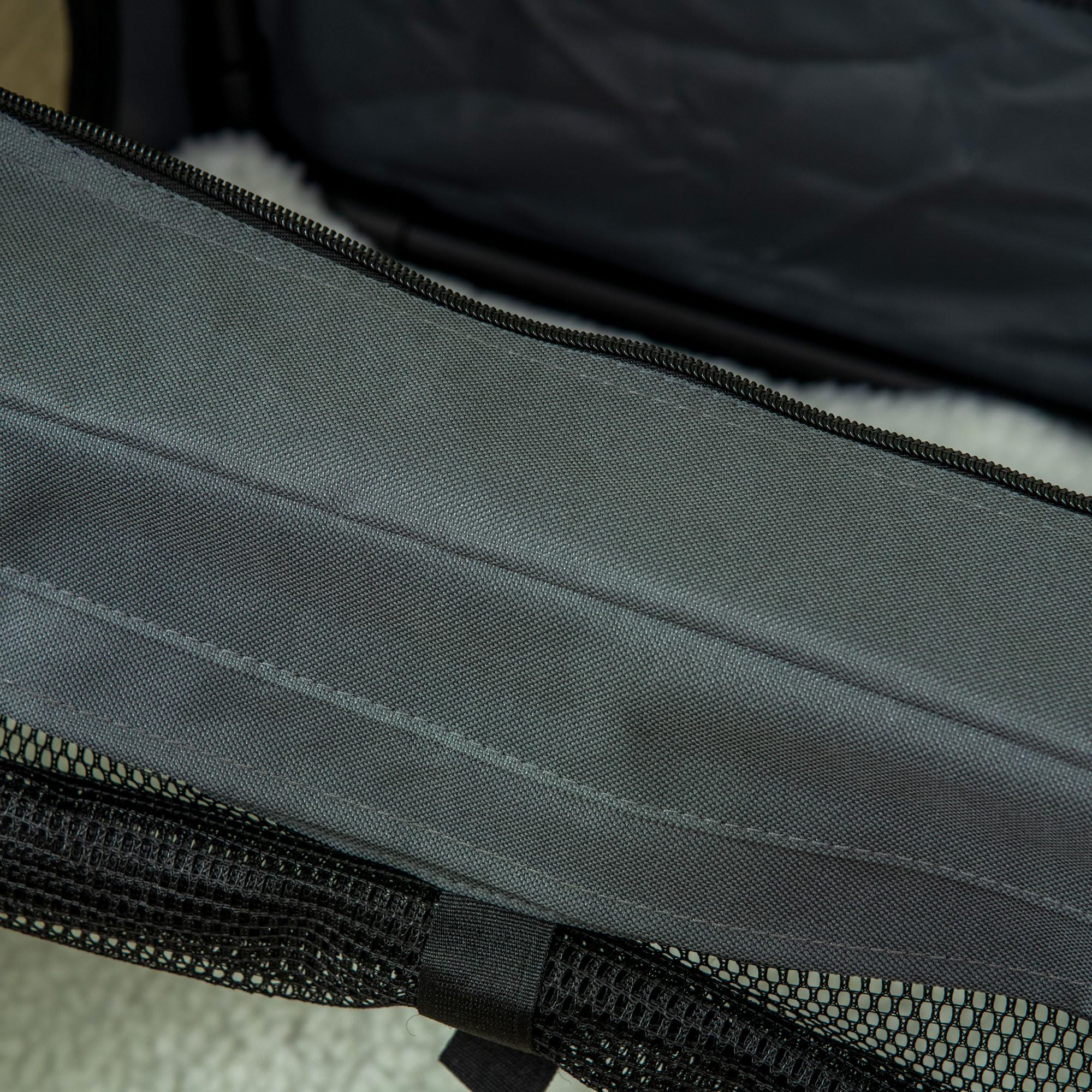 PawHut Hundetasche Hundebox mit Meshfenster, 60 x 42 x 42 cm Katzentransportbox mit Kissen, Griffen, Transportbox, Transporttasche für Hunde bis 4 kg, Oxford, Grau