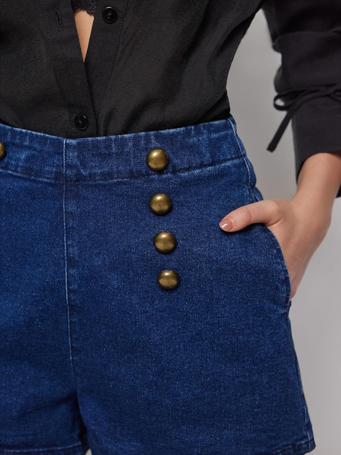 CIDER Women's Denim Shorts High Waist Gold Button Detail Casual Summer Hot Pants with Pockets