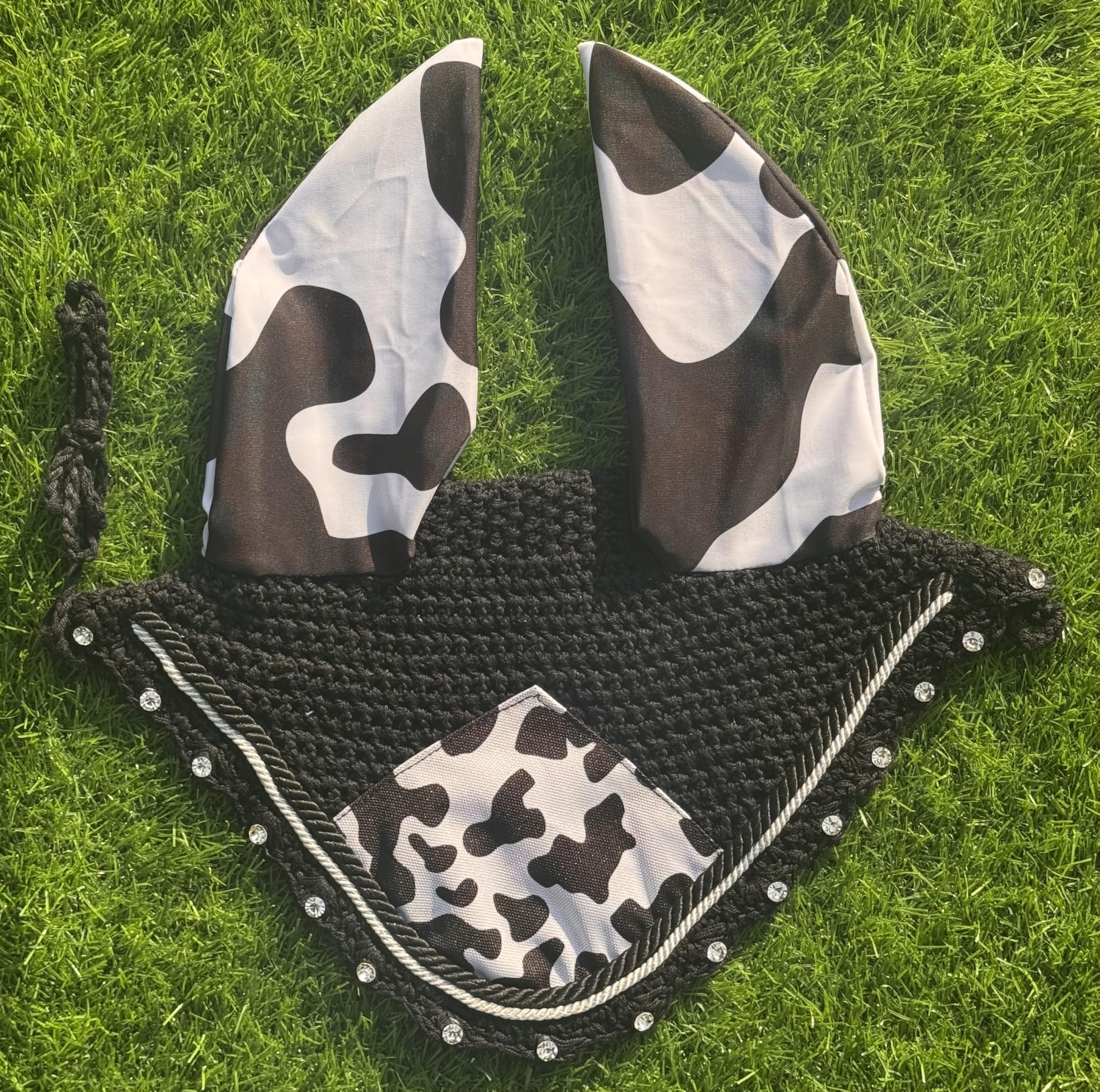 Elegant Cow Print Horse Ear Bonnet, Fly Veil & Fly Mask – Fly Protection with Style and Comfort for Every Ride (Pony)