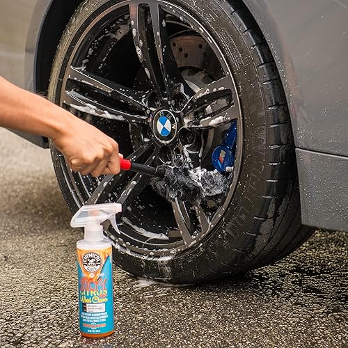 Miniatura 4 de Chemical Guys CLD10516 Gel limpiador de ruedas cítricas pegajosas, seguro para todos los tipos de ruedas, funciona en automóviles, camiones, SUV,