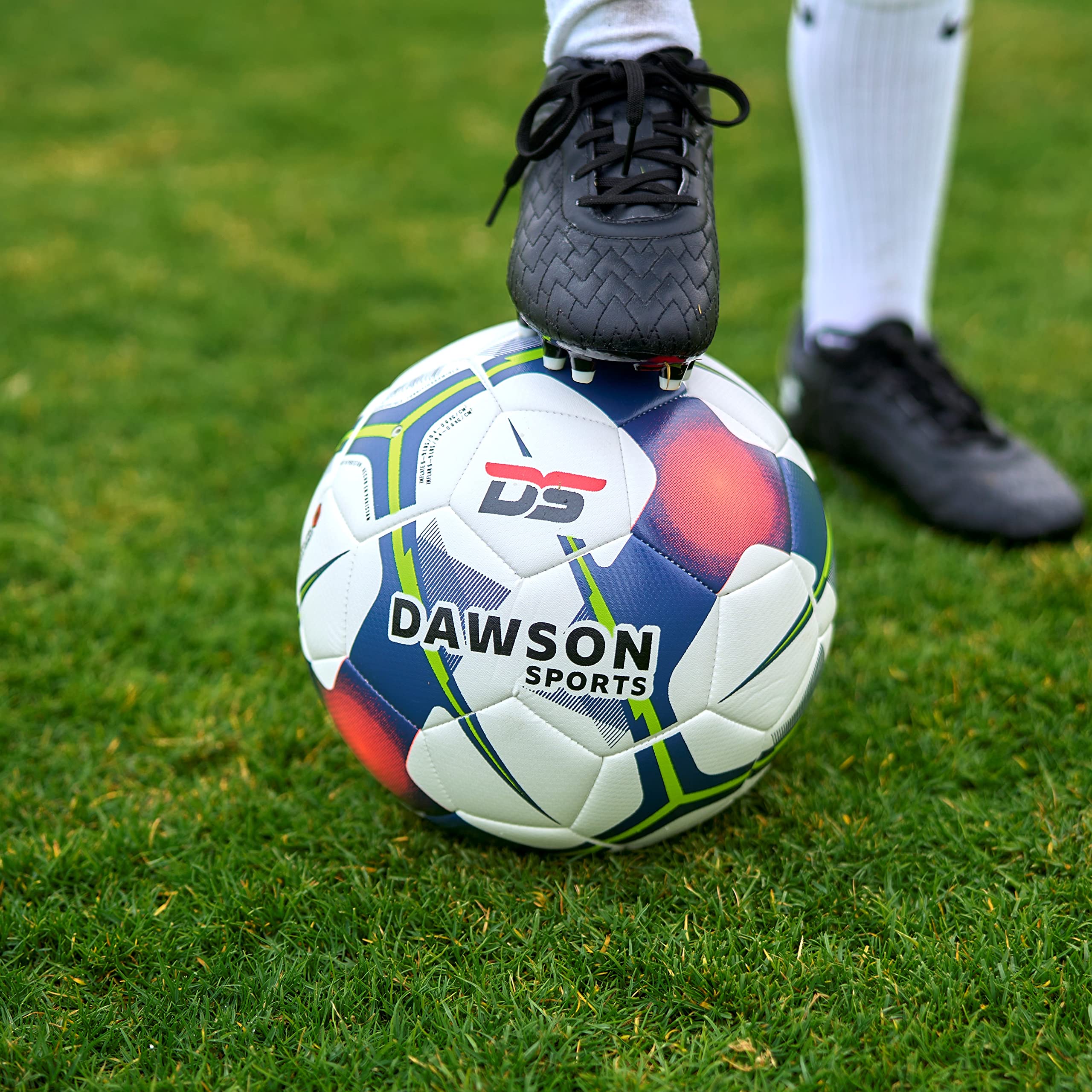 Dawson Sports Striker Fußball Größe 5 - Trainingsball, TPU-Material, Maschinengenäht