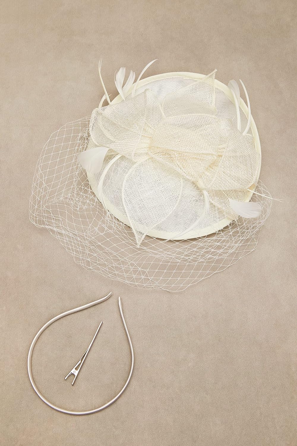 BABEYOND Women's Pillbox Fascinator Hat Kentucky Feather Derby Tea Party Headpiece with Veil for Cocktail Costume - Image 3