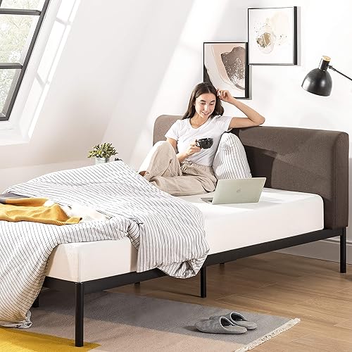 Mellow BREE - Cama de plataforma de metal con cabecera curvada y tapizada con listones de acero, fácil montaje, gris cielo, tamaño Queen