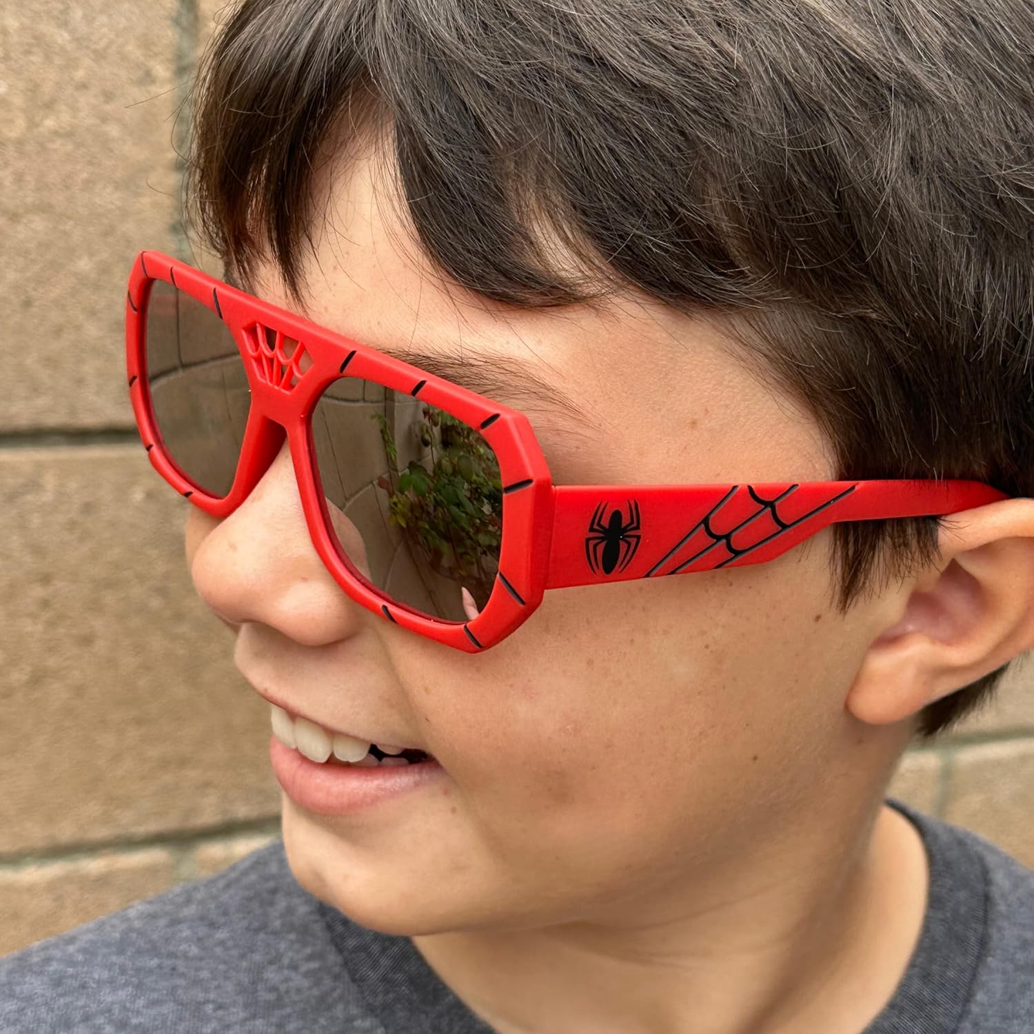 Sun-Staches Official Spider-Man Sunglasses Dress Up Costume Accessory UV 400 One Size Fits Most Kids - Image 3