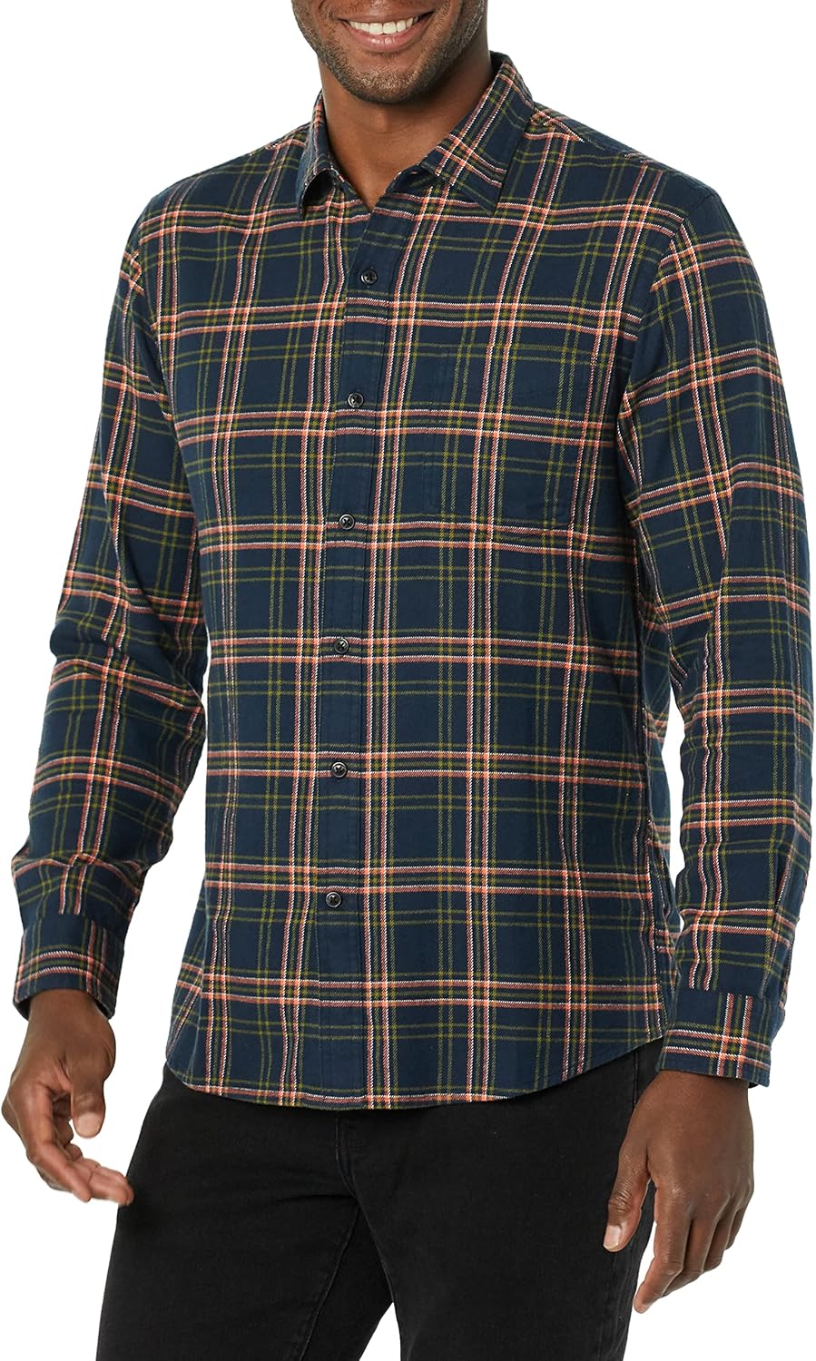 Amazon Essentials Men’s Flannel Shirts Long Sleeve, Slim-Fit Button Down Plaid