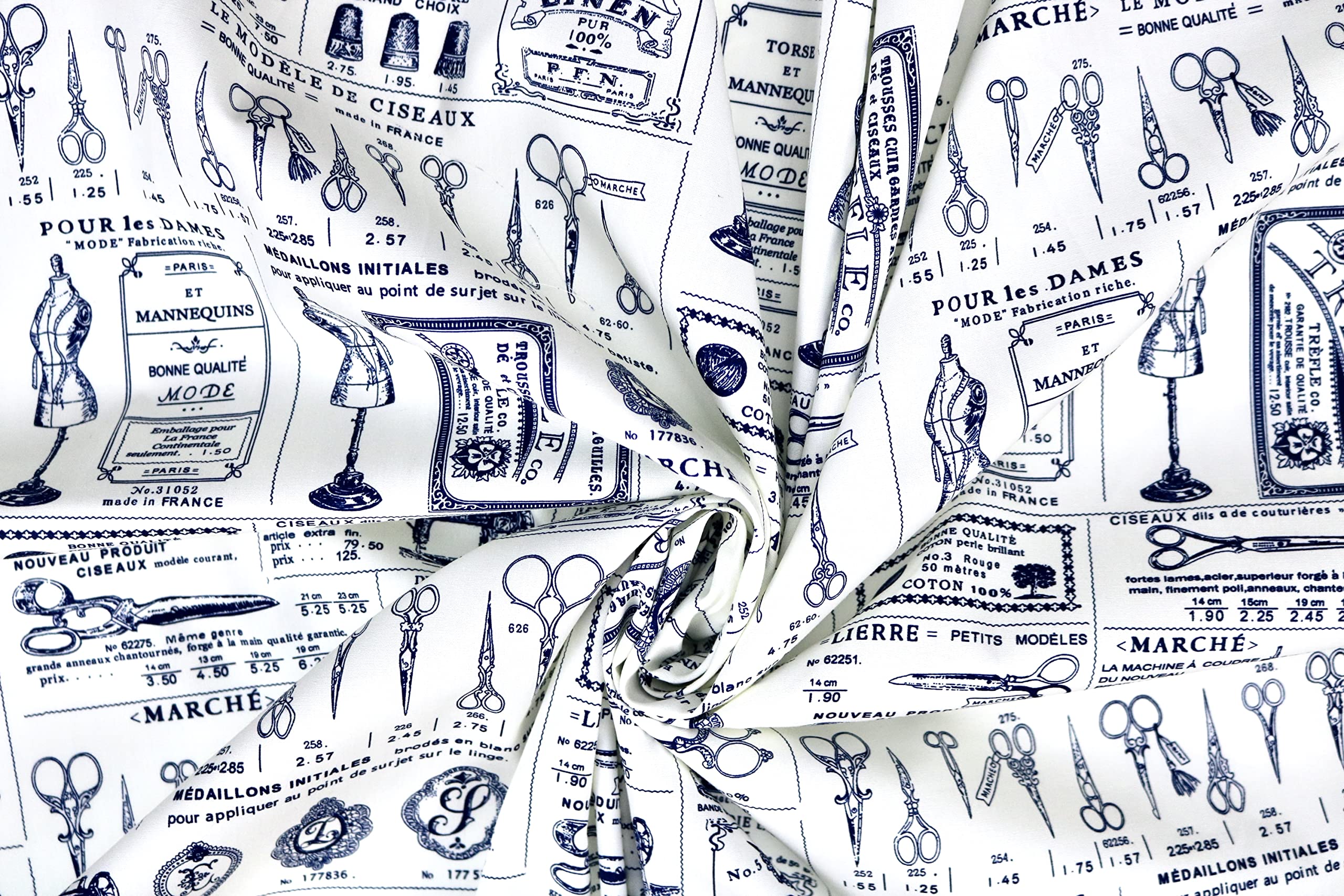 Pyrhan Vintage Art 100% Pure Cotton Prints – 45 inches (114 cm Approx) Wide Fabric Sold by the metre - Perfect for Sewing Projects and Dress Making.