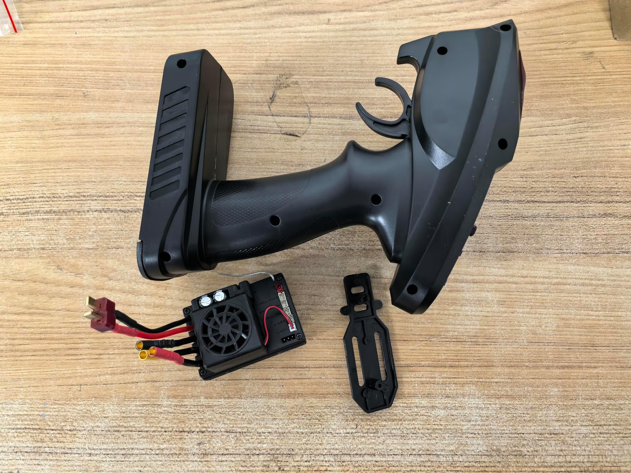 RC Car Upgraded Brushless ESC Electronic Speed Controller and Remote Control Assemblies Parts XWSDT-Set 1:10 Scale High Speed X07 X08 RC Truck