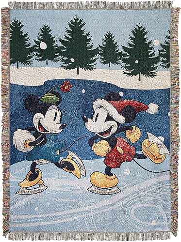 Disney Mickey y Minnie Mouse - Manta de tapiz tejida "Winter Skate", 48 x 60 pulgadas, multicolor