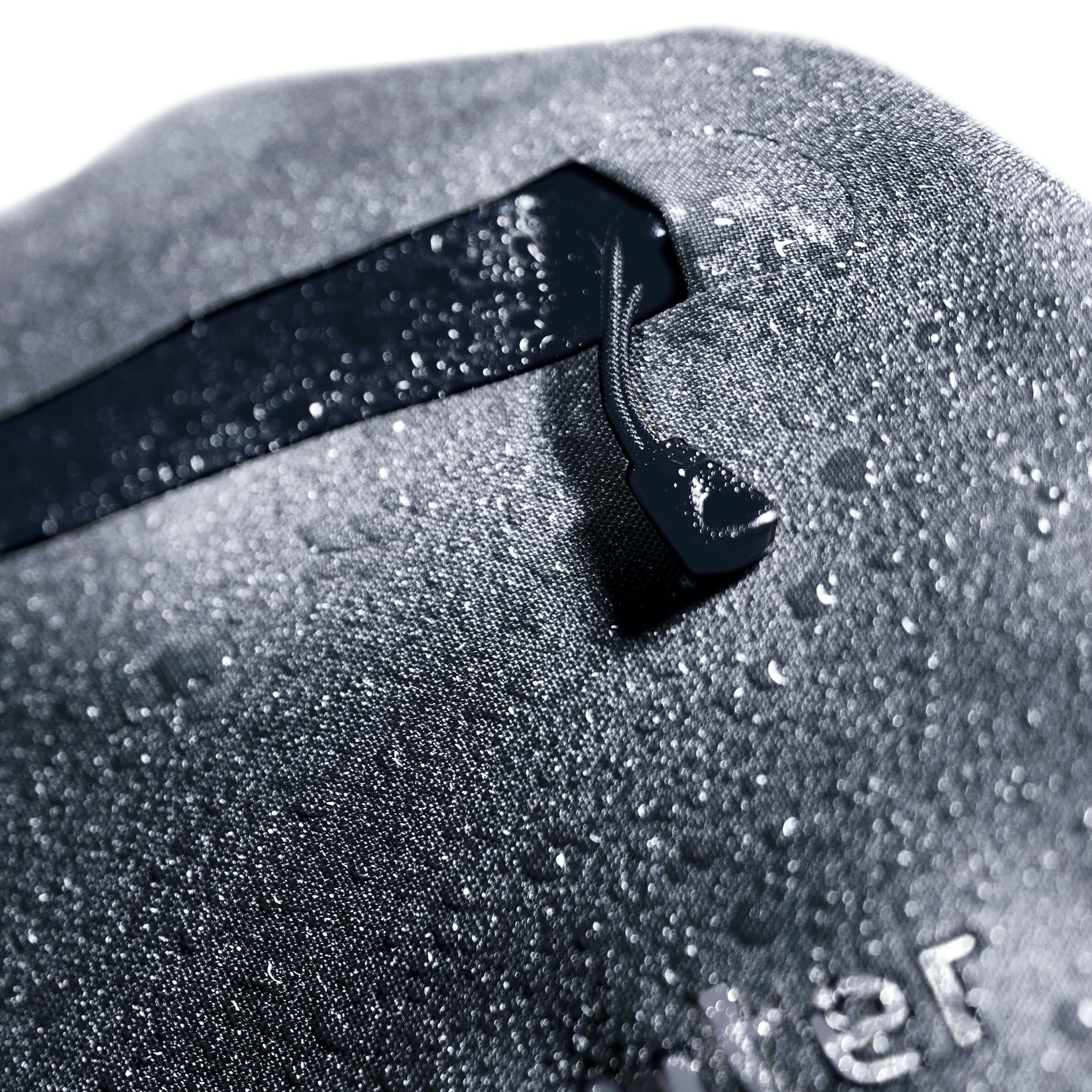 deuter Head SB 16 Wodoodporna torba na siodełko, Kolor: czarny, 16 L, Minimalistyczny