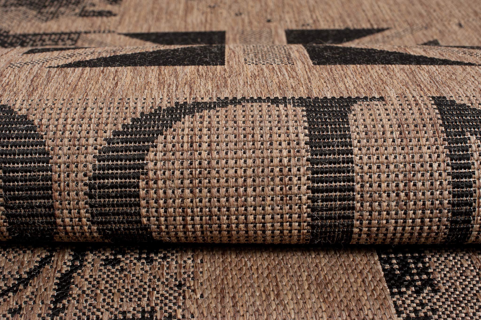 Tapiso FLOORLUX dywan o wyglądzie sizalu, tkanina płaska brązowa, czarna, napis Londyn, nowoczesne wzornictwo, do salonu, kuchni, korytarza, wewnątrz, 200 x 290 cm
