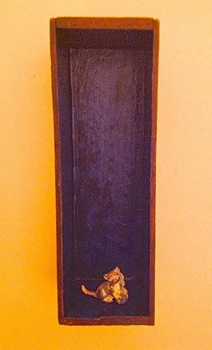 Upcycled Display Box From Distressed Tongue-and-Groove Antique Cream Cheese Box