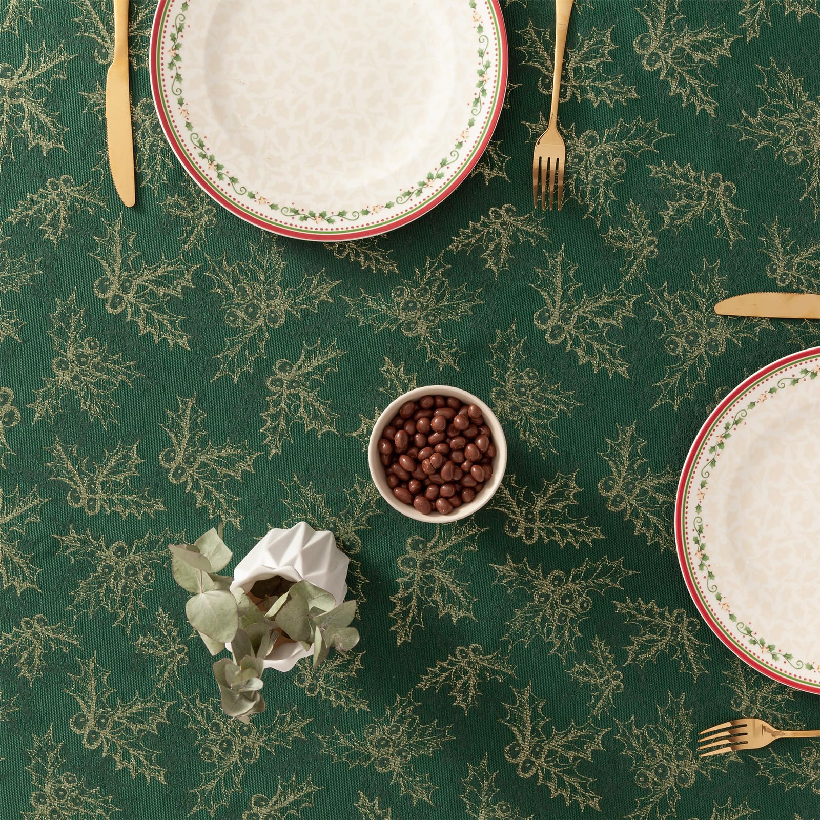 GAMUSI Tablecloth Christmas Jacquard Golden Thread Dining Table Square Christmas Decoration 140 x 300 cm, Green - Image 2