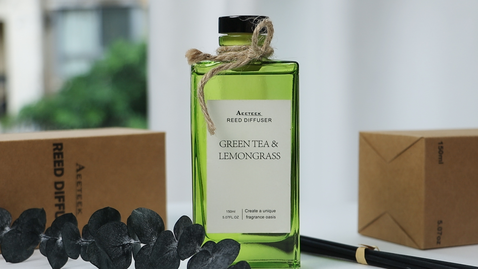 Ambientador Citrus con varillas y hojas de eucalipto 150ml miniatura 7