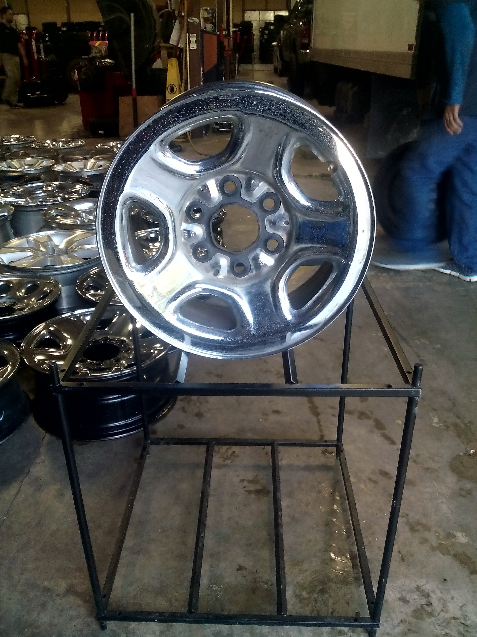 16 INCH 99 00 01 02 03 04 05 06 07 08 09 10 11 CHEVY GMC 1500 2500 TRUCK VAN SILVERADO SIERRA SAFARI ASTRO TAHOE SUBURBAN SAVANA OEM STEEL CHROME WHEEL RIM 5129 9595394 B-
