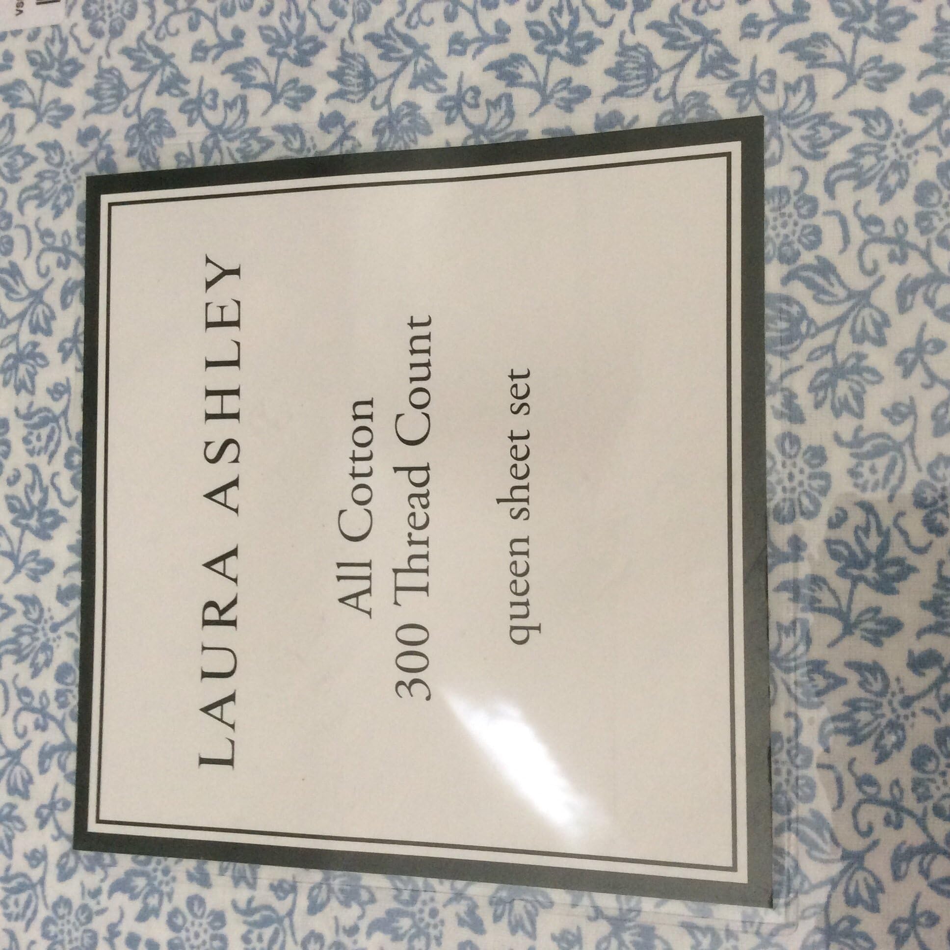 Laura Ashley Cressida Queen Sheet Set
