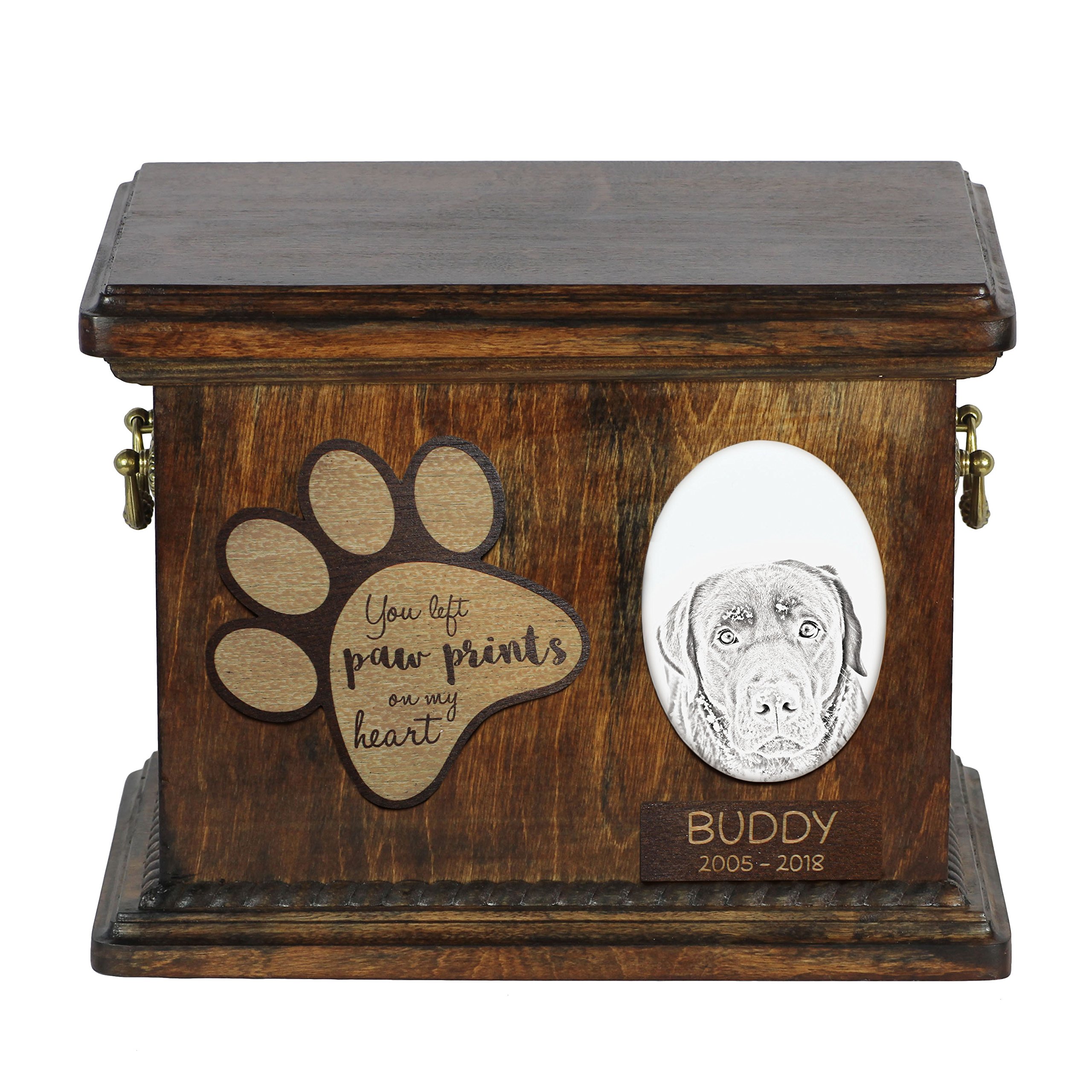 Art-Dog Custom Dog Memorial Urn - Handmade Cold Cast Bronze Portrait on Birch Base with Personalized Ceramic Plate - Elegant Dog Cremation Box – 8,3x11,4x8,7” – Labrador Retriever