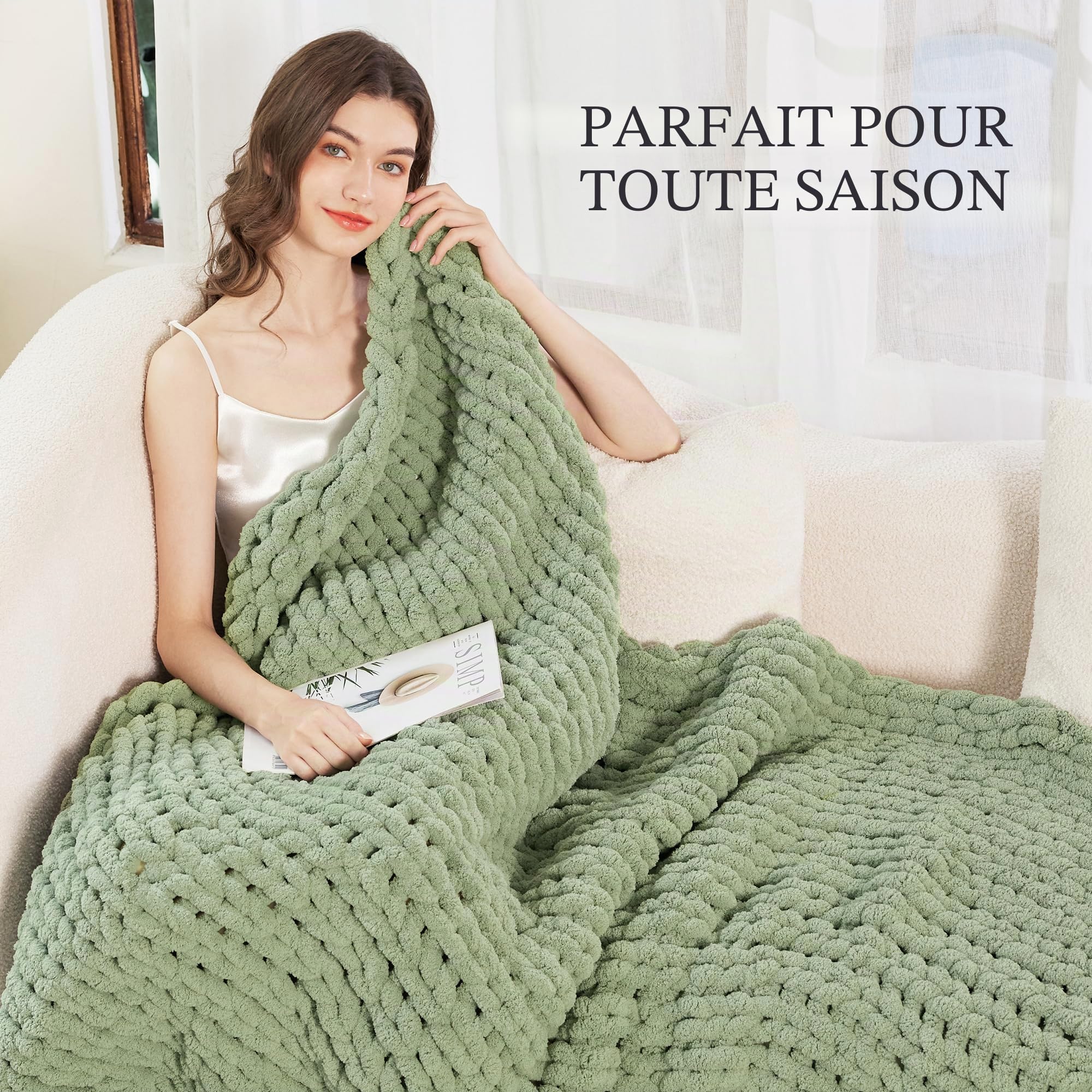 Admitrack Couverture en Tricot épais, 100% Chenille tricotée à la Main pour canapé et décoration d'intérieur, Douce et Confortable, Vert Sauge, 129,5 x 160 cm