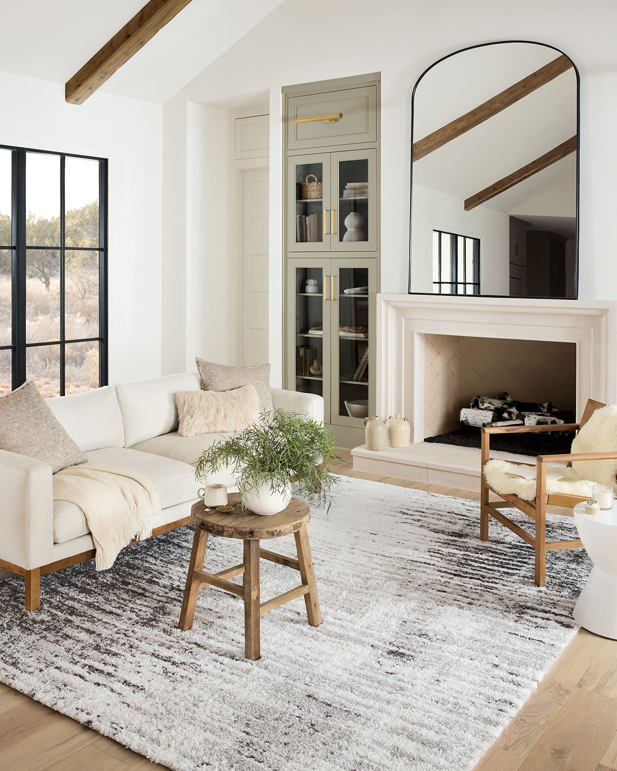 Loloi Bliss Shag Collection BLS-07 Grey/Cream 5'-3" x 7'-6" Area Rug